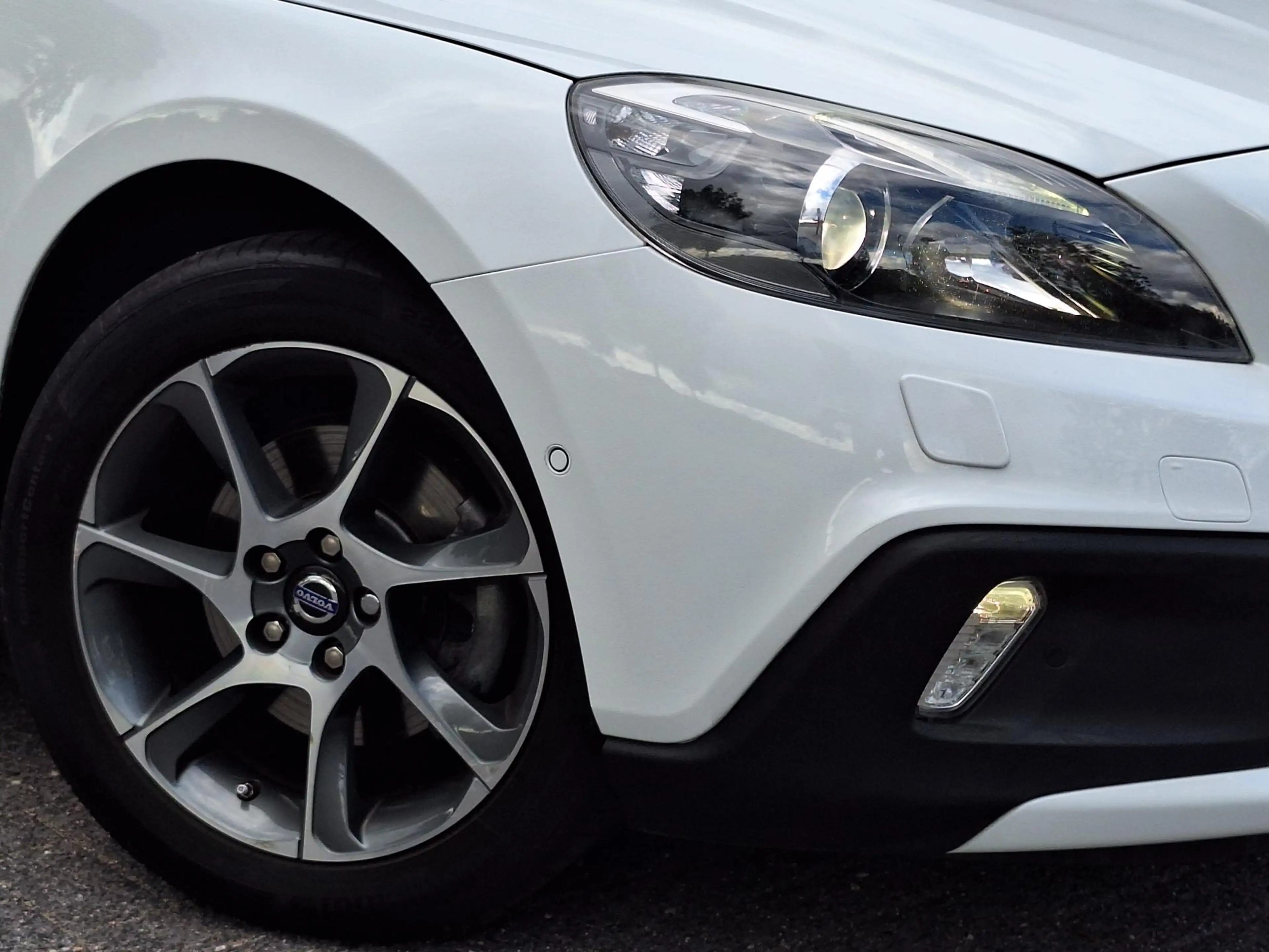 Volvo V40 Cross Country 1.6 T4 Ocean Race Automaat | Panorama | Leder | Bi — photo 12