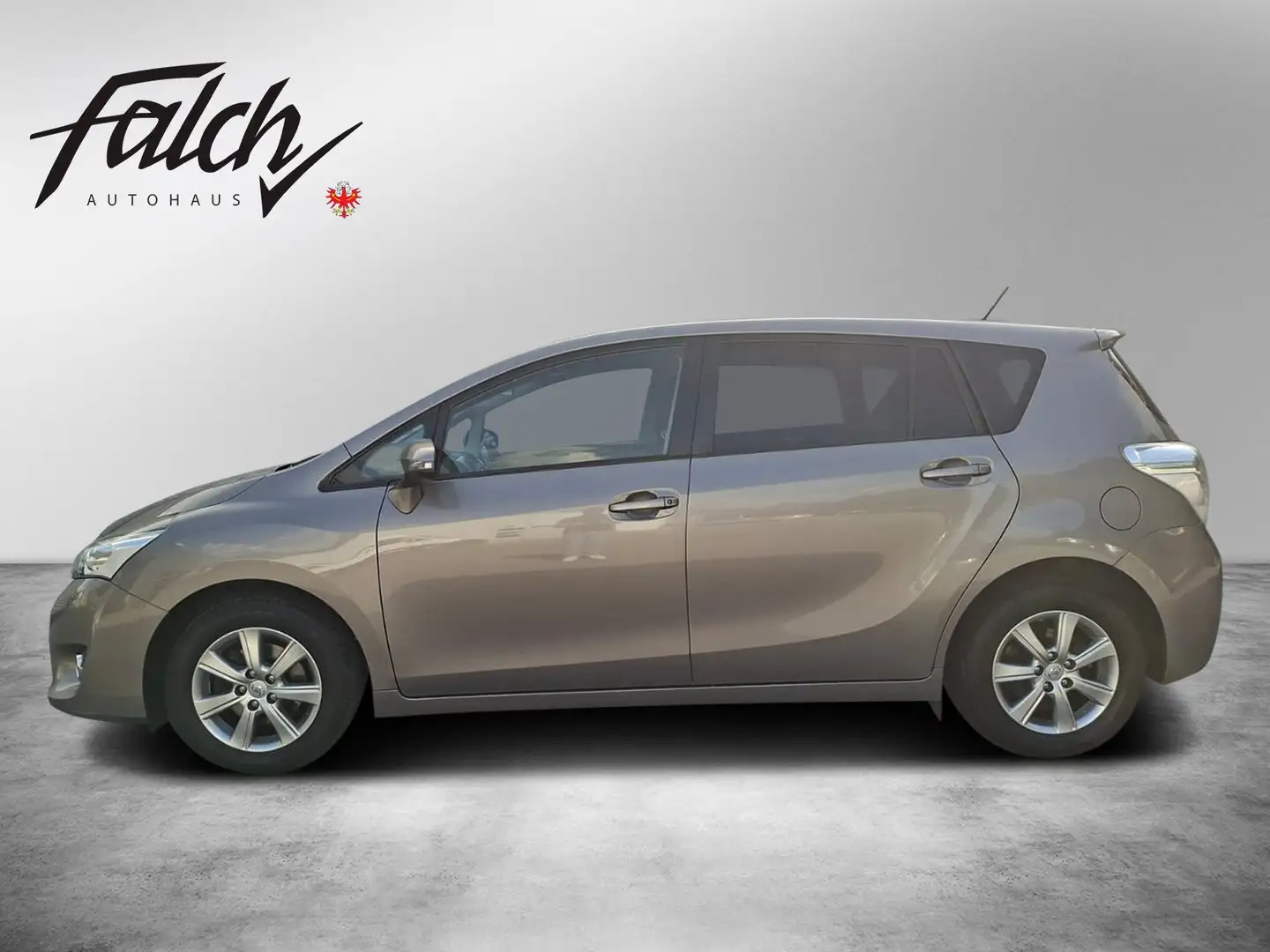 Toyota Verso 1,6 D-4D Active Braun - 2