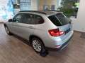 BMW X1 sDrive 18i 110 kW*SITZHEIZUNG*KLIMAAUTOMATIK Gris - thumbnail 4