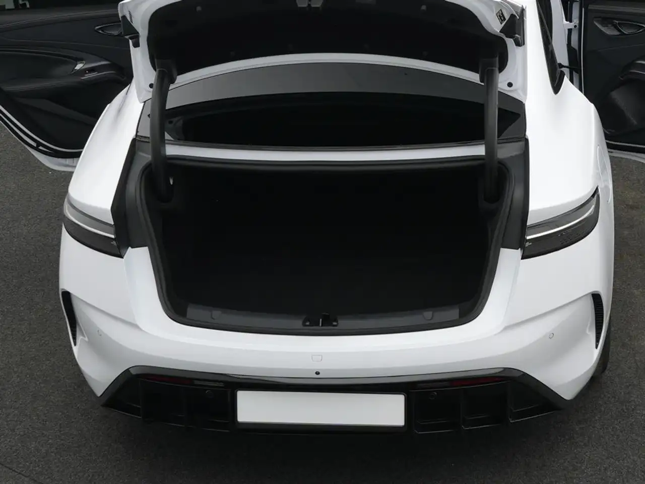 BYD SEAL
