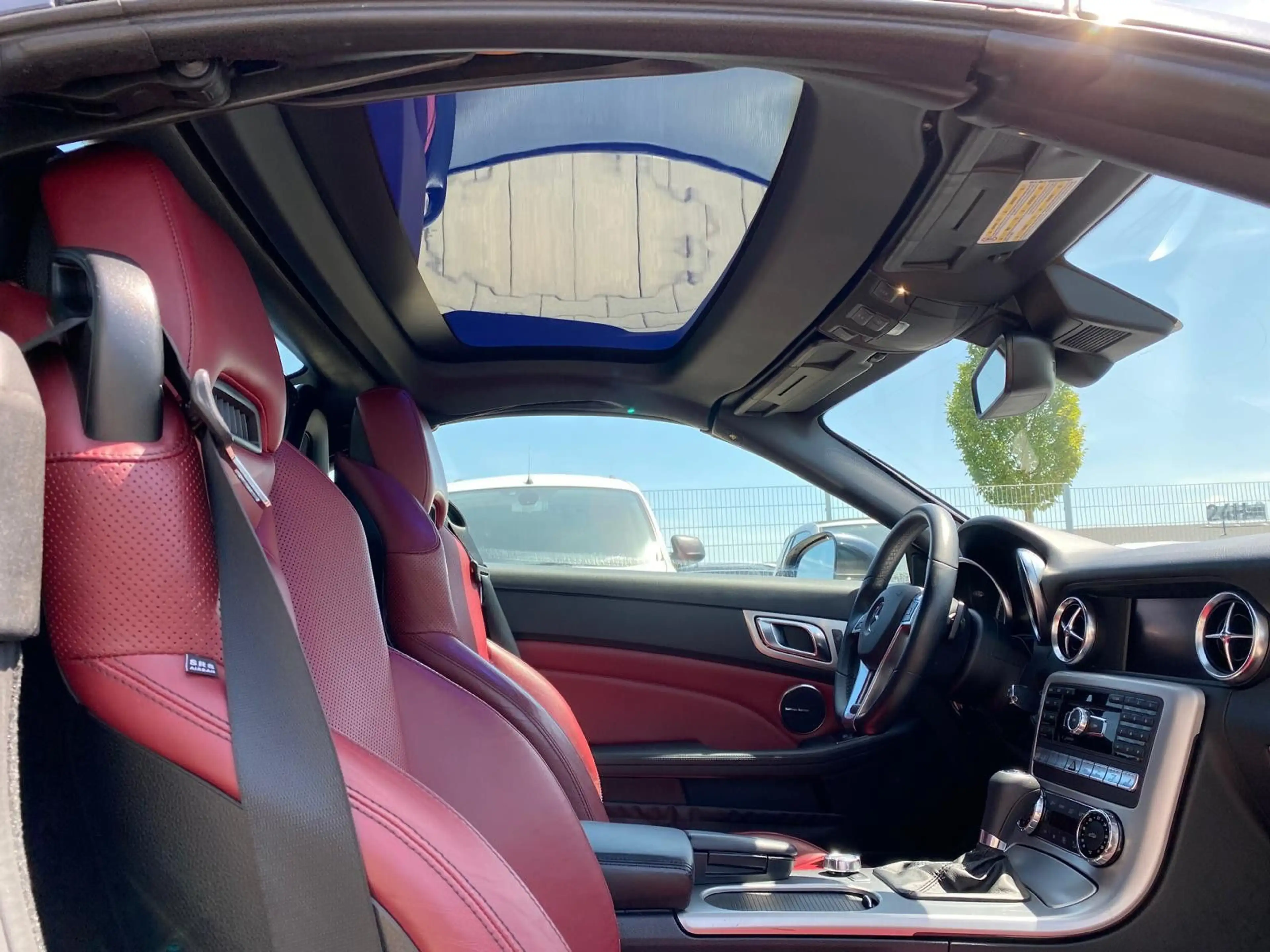 Mercedes-Benz SLK 350 BlueEfficiency/ Variodach elektr. Magic — photo 15