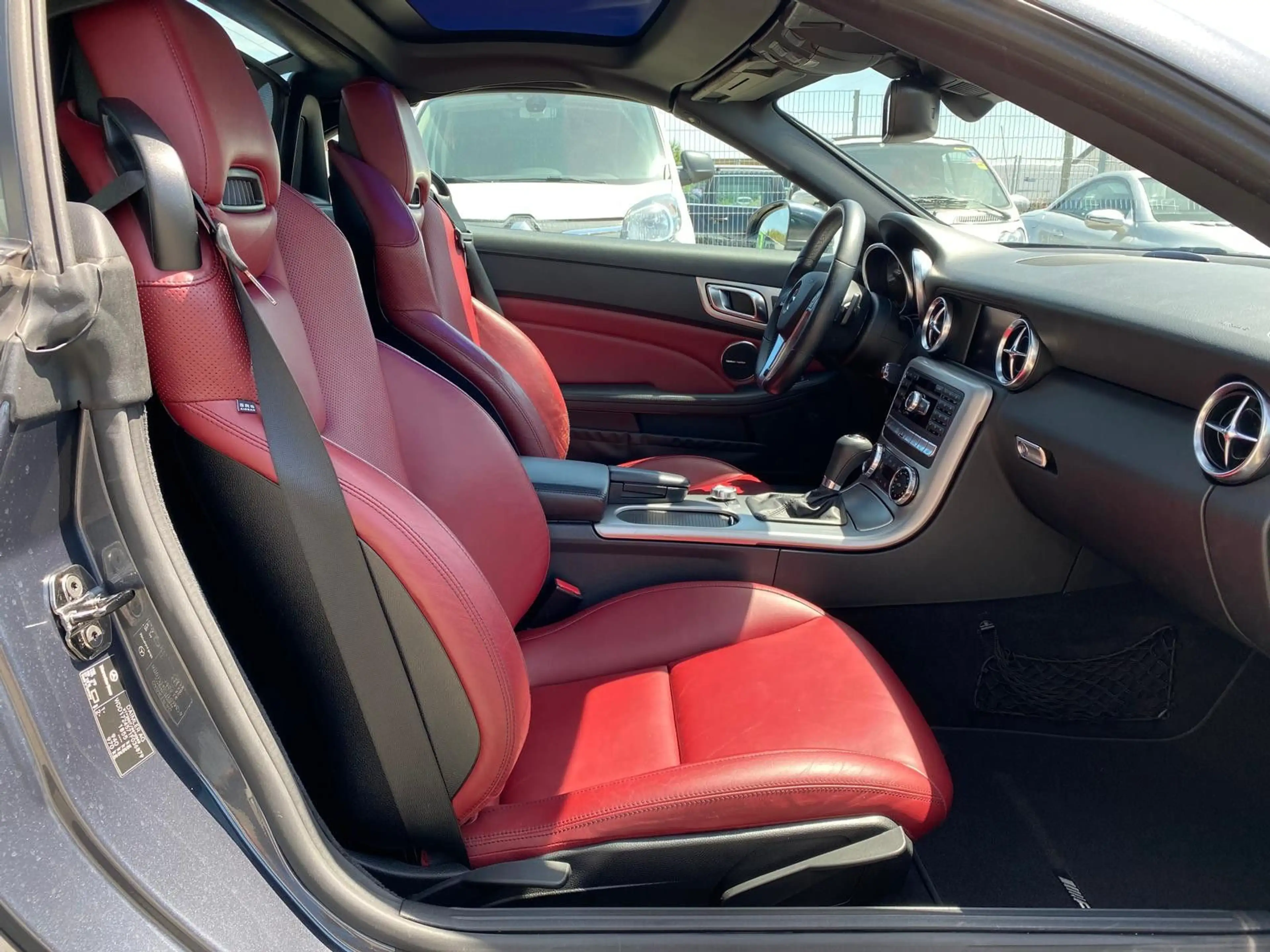 Mercedes-Benz SLK 350 BlueEfficiency/ Variodach elektr. Magic — photo 2