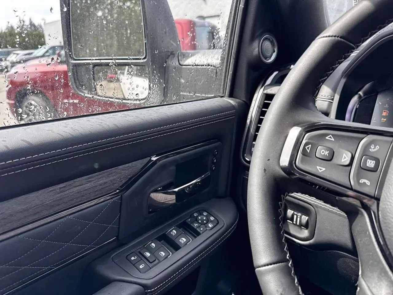 RAM 3500 снимка RAM 3500