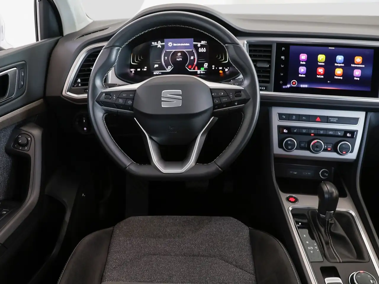 SEAT Ateca 2.0 TDI DSG Xperience Kamera, Sitzheizung, LED, миниатюра 13