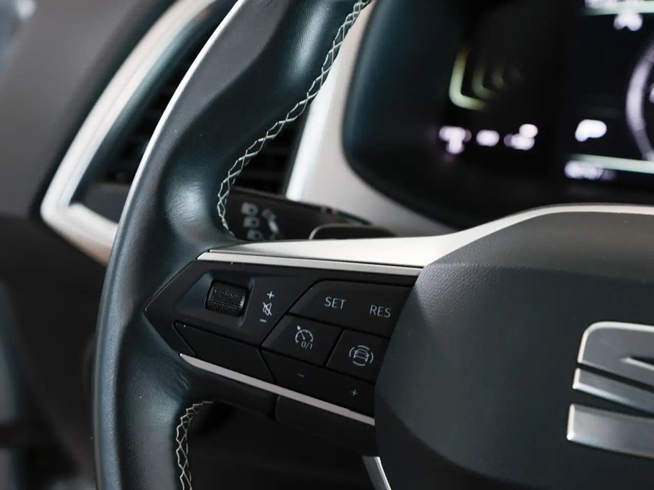 SEAT Ateca 2.0 TDI DSG Xperience Kamera, Sitzheizung, LED, миниатюра 16