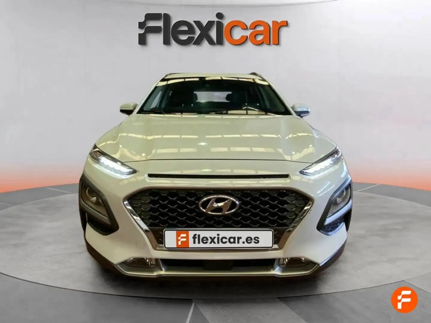 Hyundai KONA 1.6 GDI HEV SLE DCT Blanco - 2