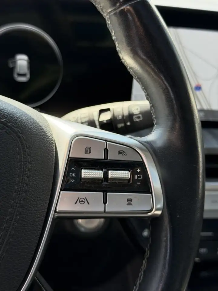 Kia Telluride снимка Kia Telluride