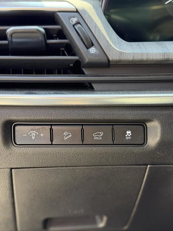Kia Telluride снимка Kia Telluride