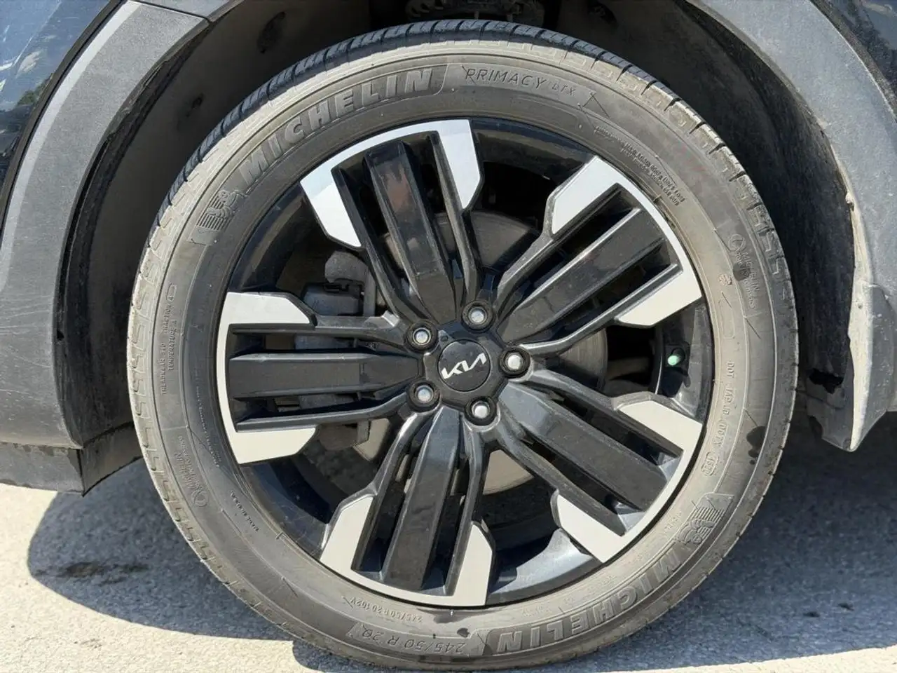 Kia Telluride снимка Kia Telluride
