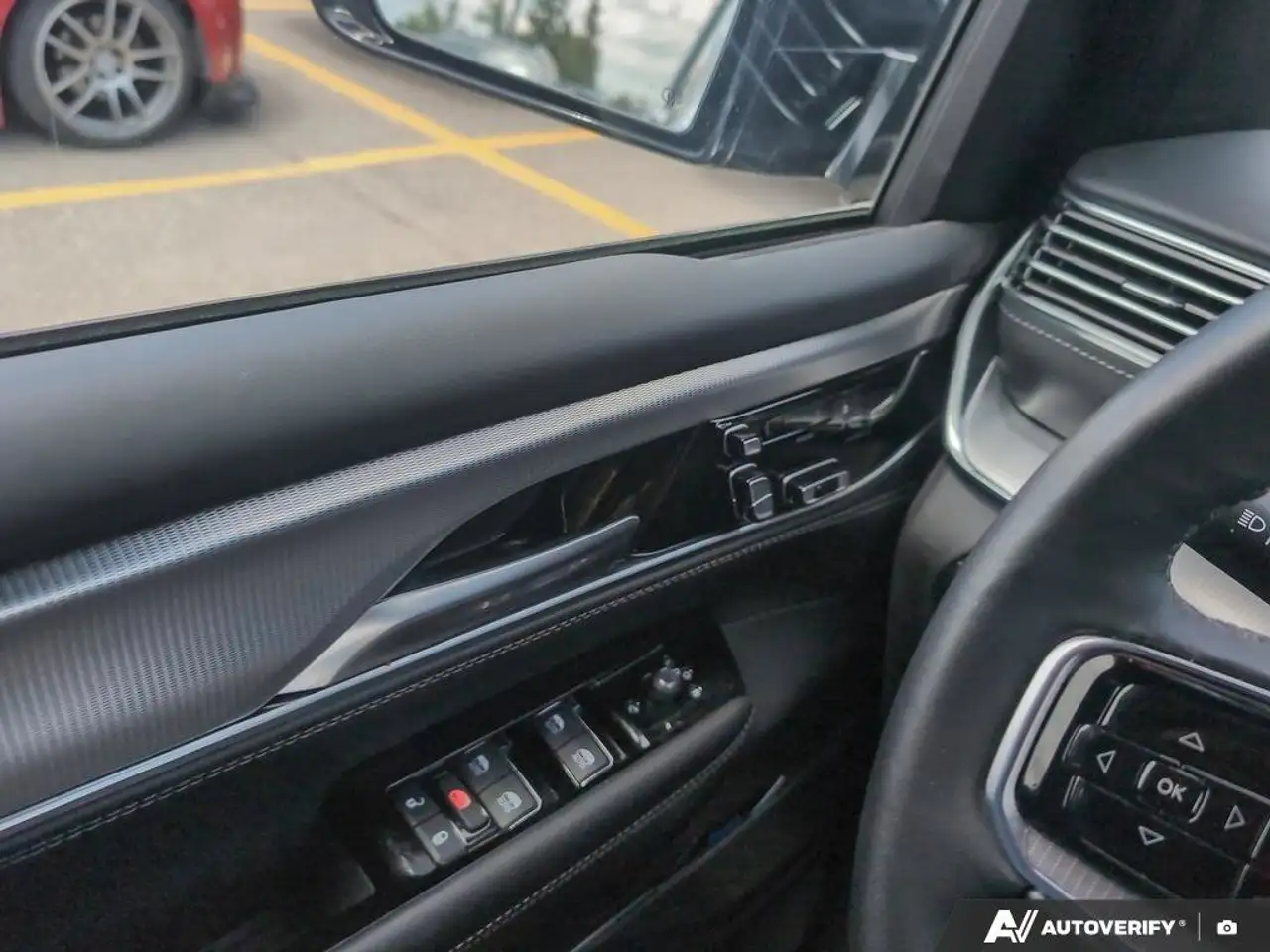 Jeep Grand Wagoneer fotografie Jeep Grand Wagoneer