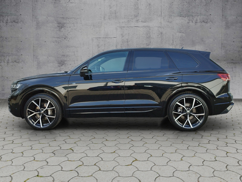 Volkswagen Touareg 3.0TDI 4M R-LINE AHK/STH/MATRIX/KEYLESS — photo 2