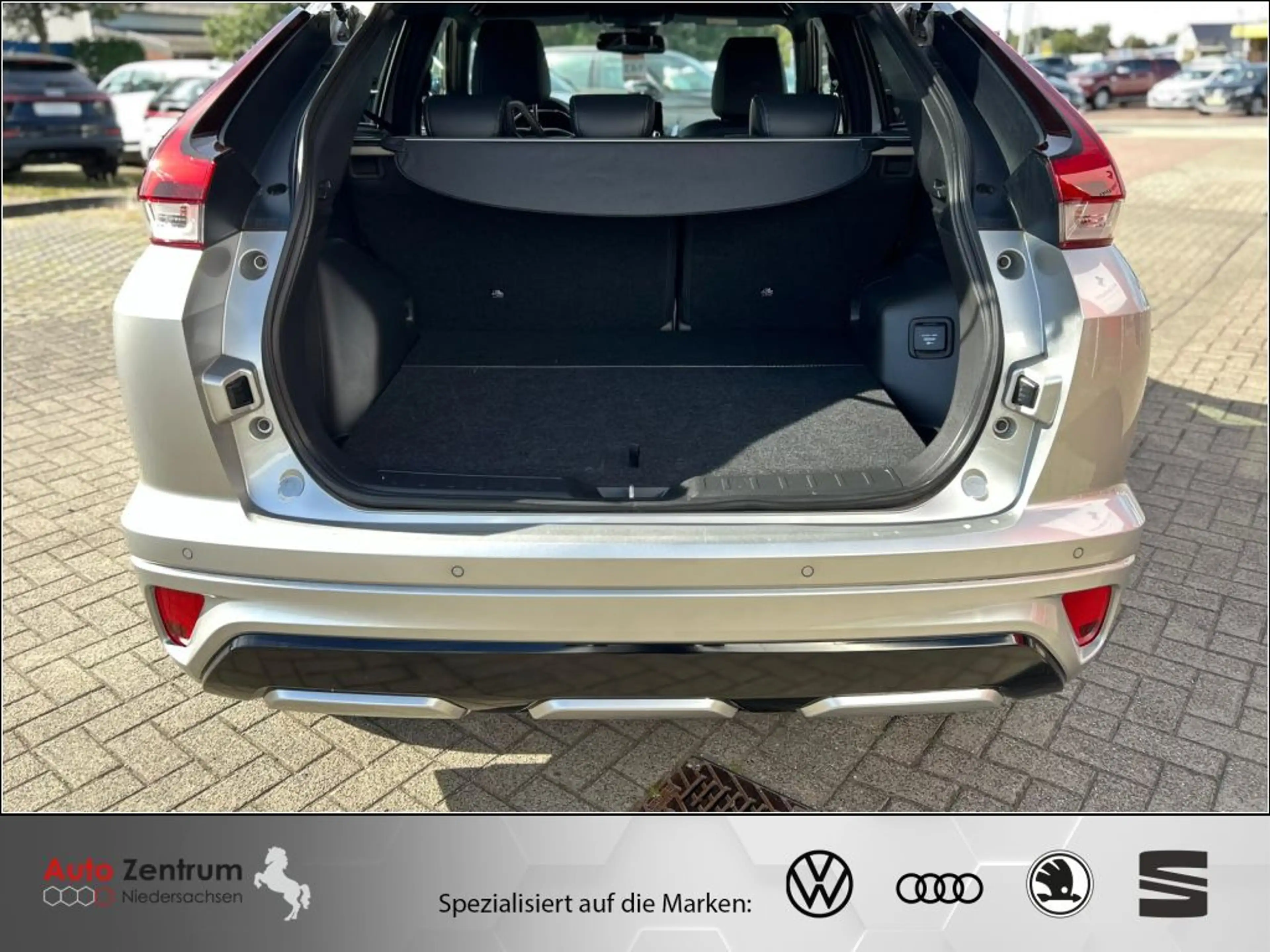 Mitsubishi Eclipse Cross PlugIn Hybrid 4WD AZN-Haus-Förderung* bis 2000 EUR — photo 10
