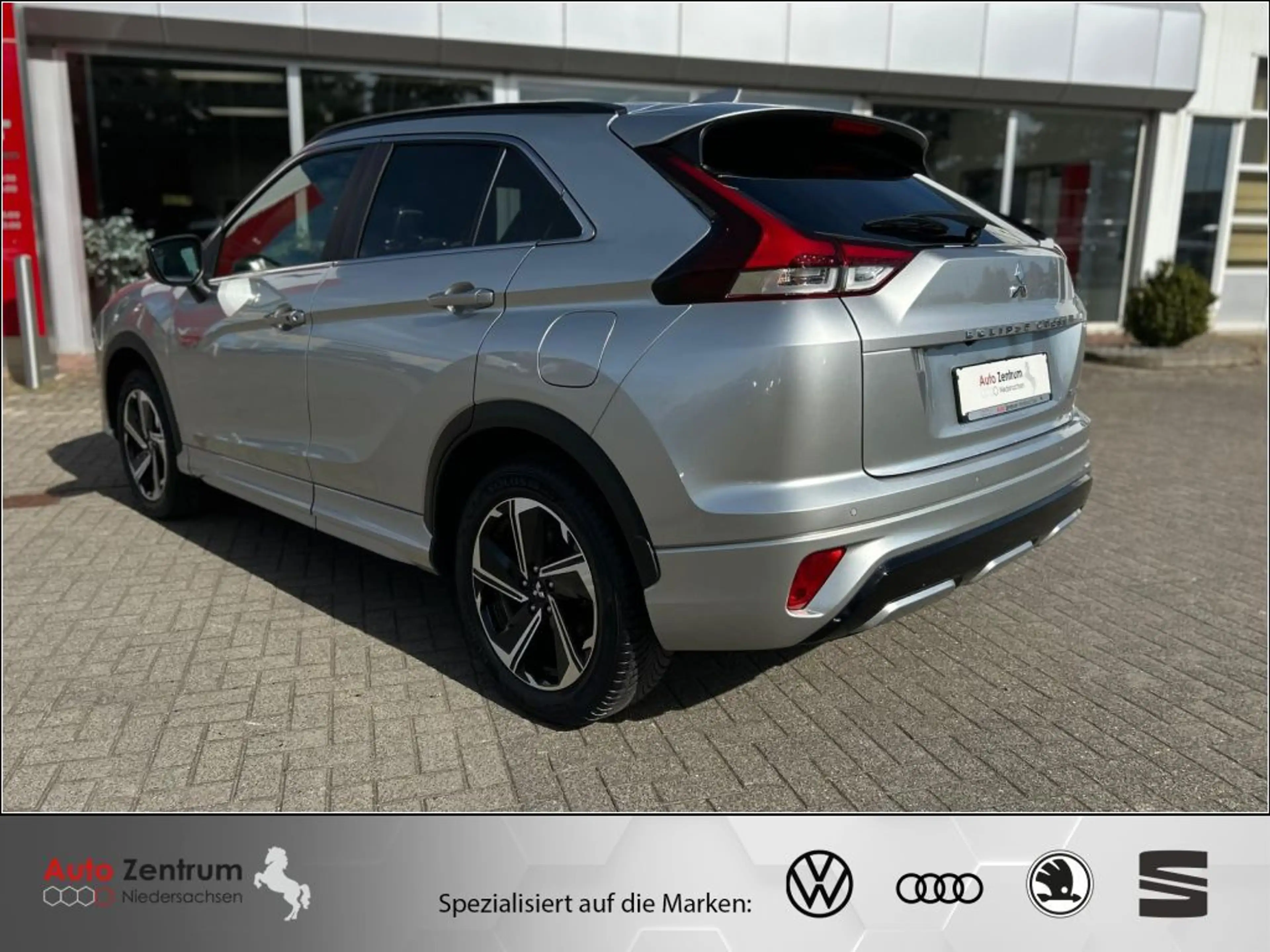 Mitsubishi Eclipse Cross PlugIn Hybrid 4WD AZN-Haus-Förderung* bis 2000 EUR — photo 5