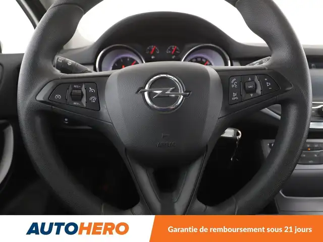Opel Astra view 19