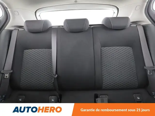 Opel Astra view 15