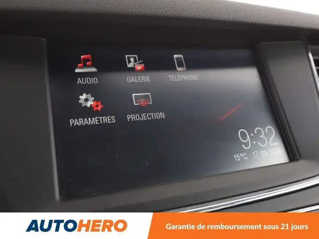 Opel Astra view 21
