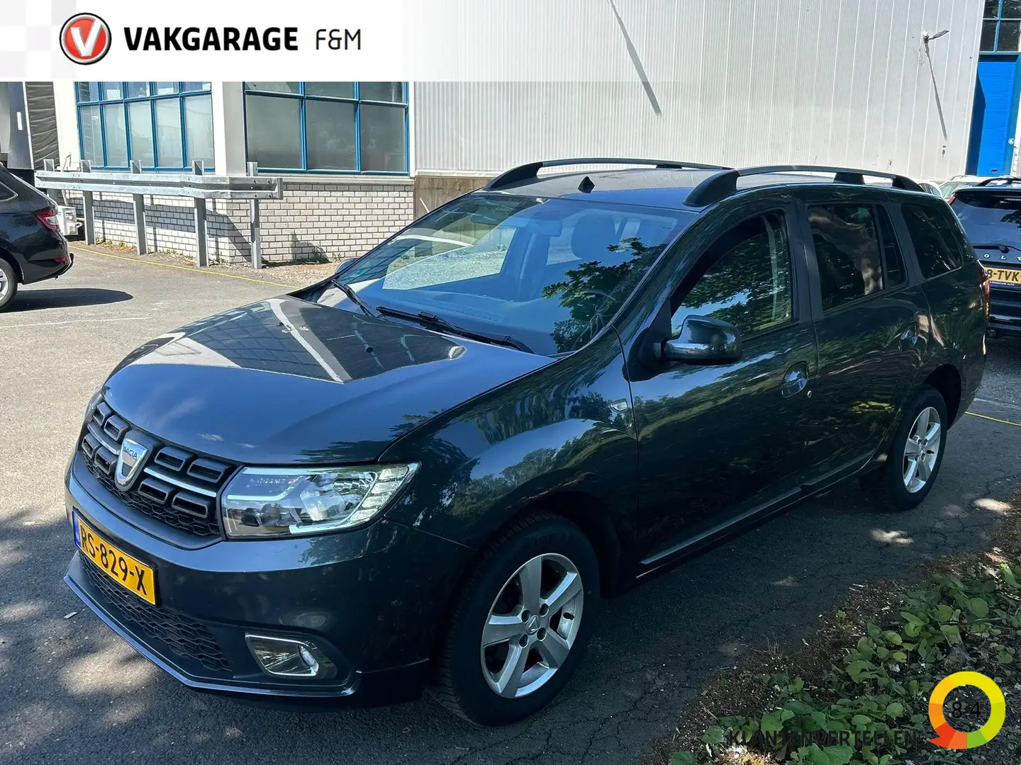 Dacia Logan MCV 0.9 TCe Laureate bi-fuel Grijs - 1
