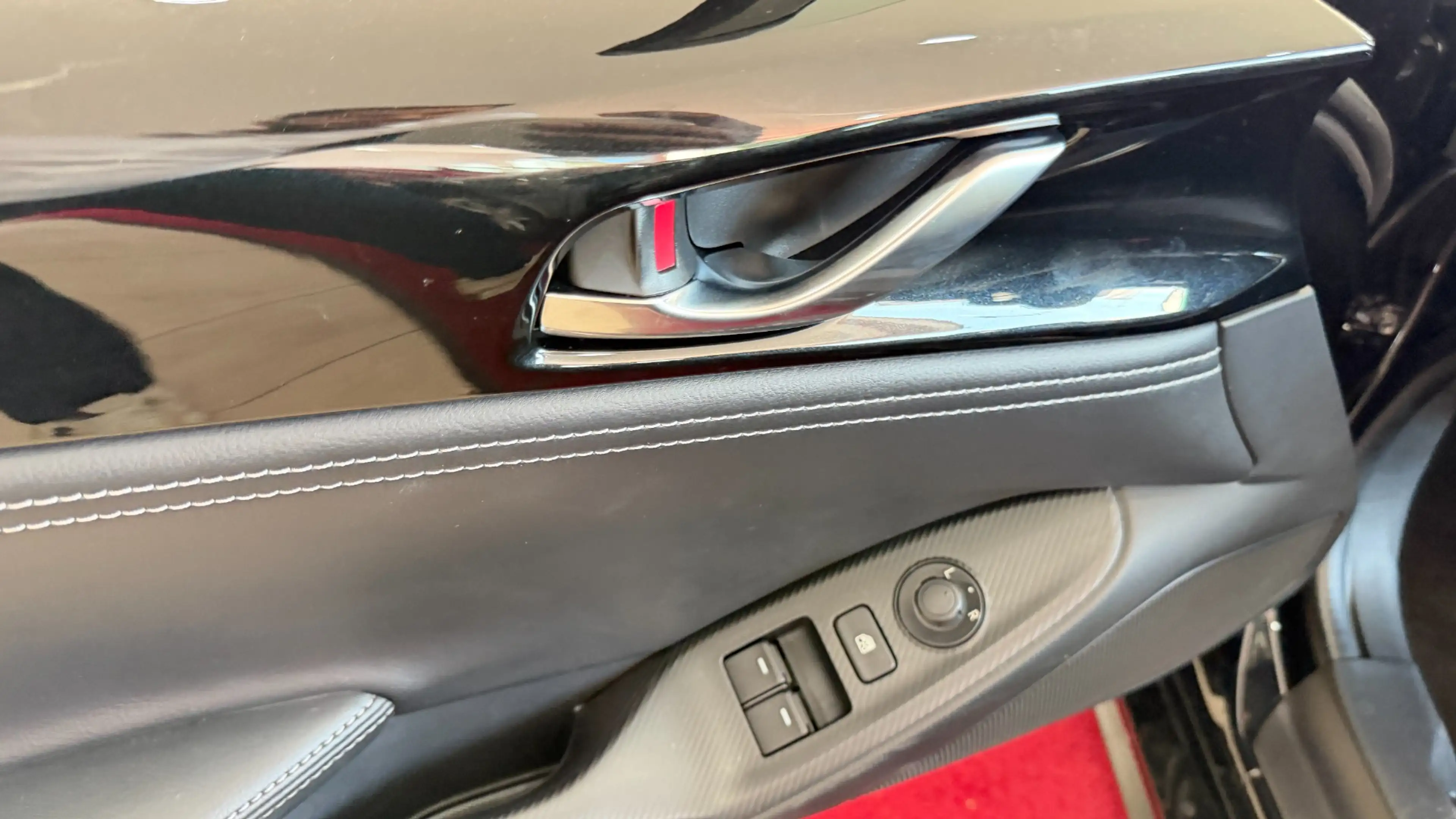 Mazda MX-5 Exclusive-Line — photo 15