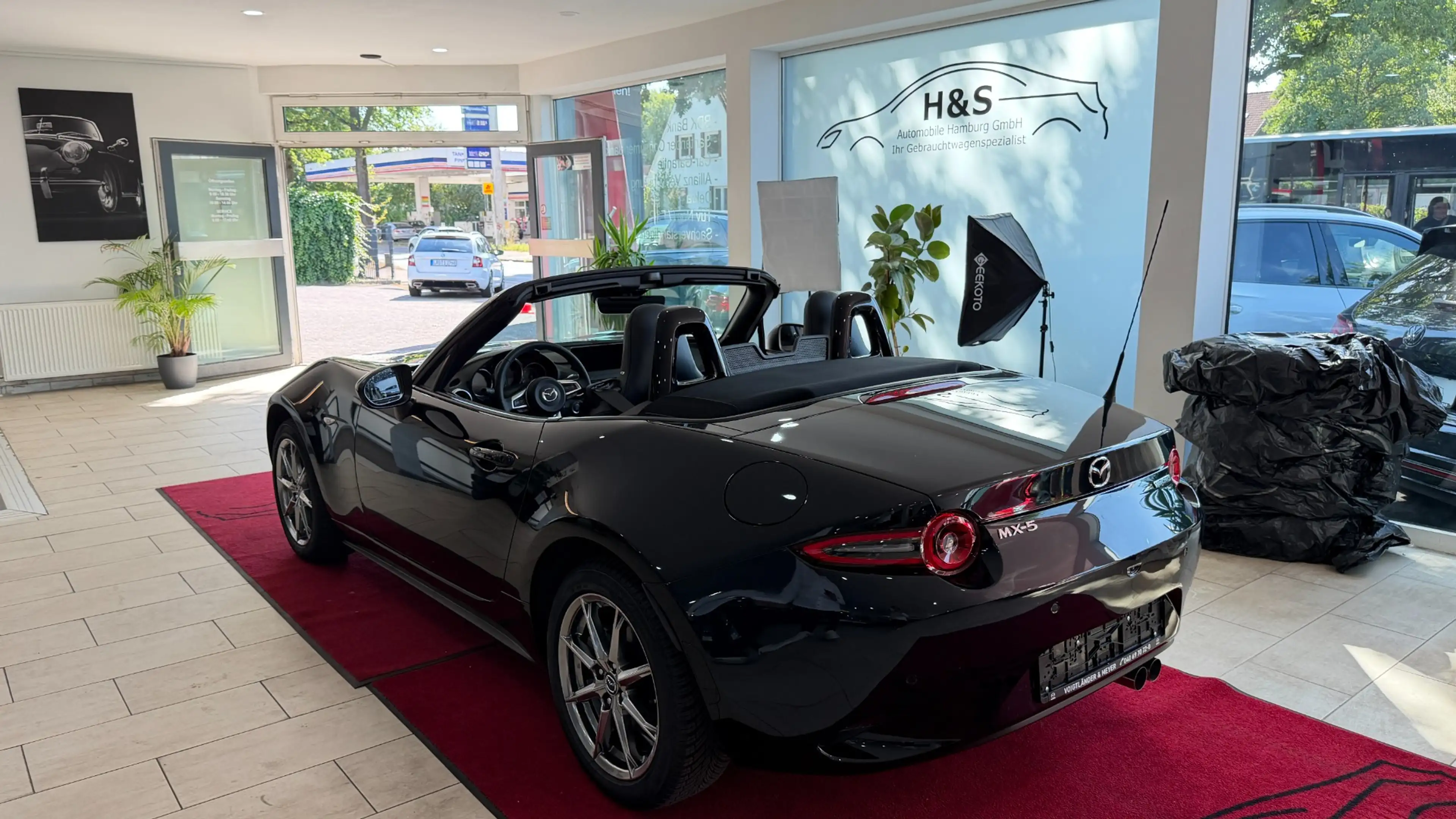 Mazda MX-5 Exclusive-Line — photo 3