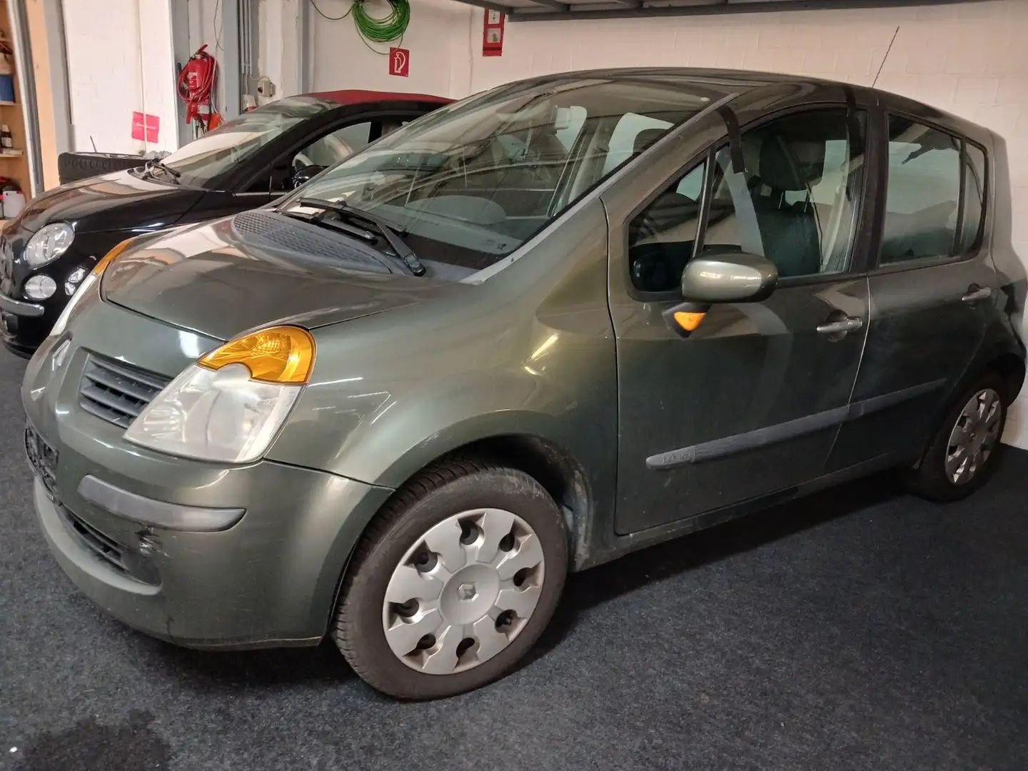 Renault Modus Dynamique AHK KLIMA SR WR HU 9/26 Grau - 1