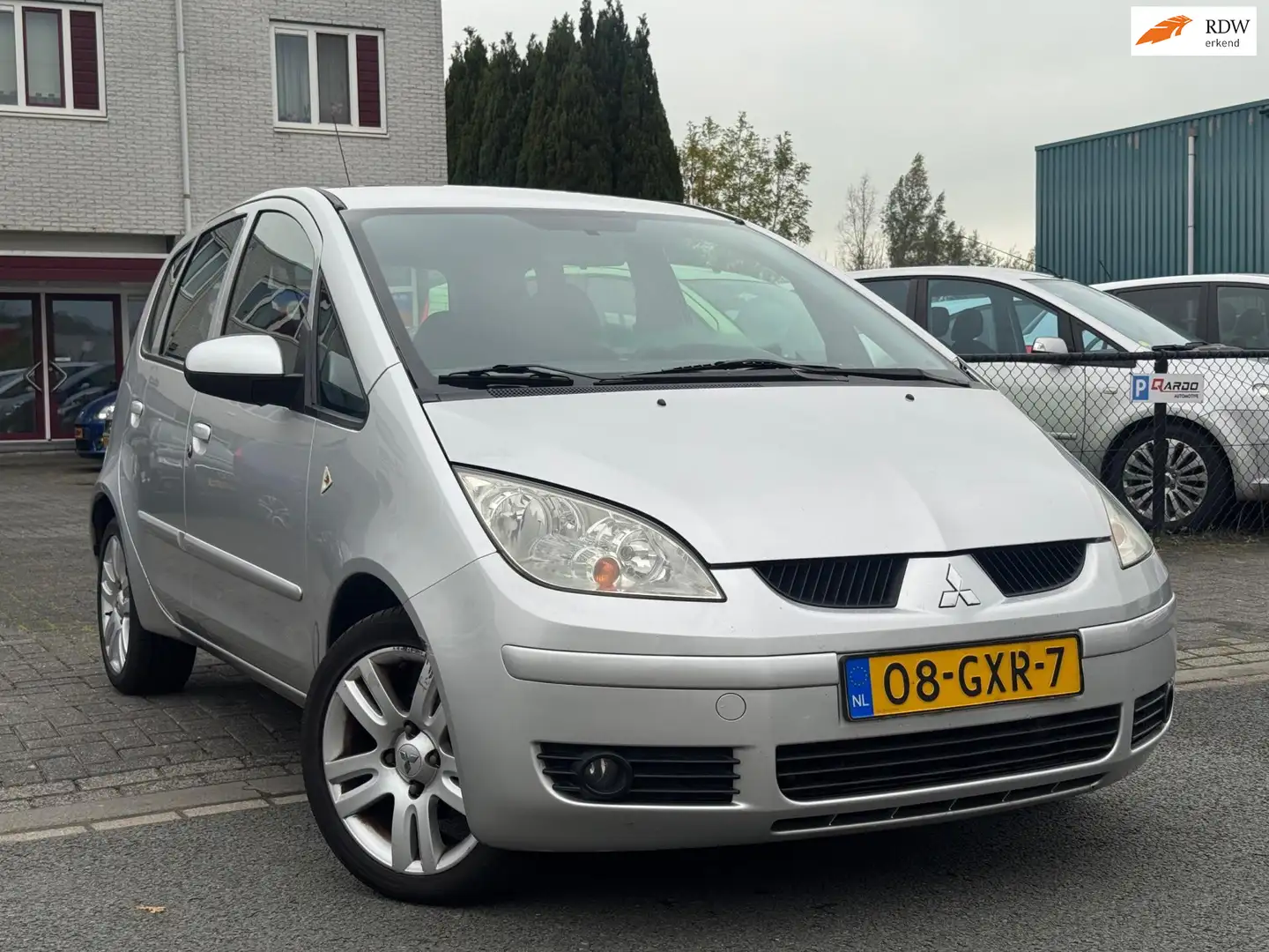 Mitsubishi Colt 1.3 Incharge+/5drs/N Apk/Airco Grijs - 1