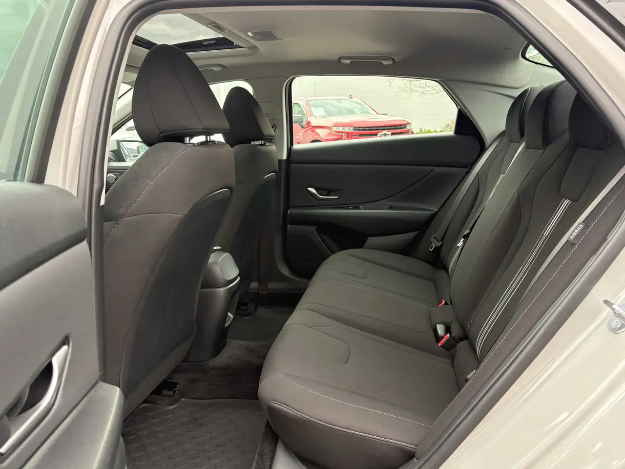 Hyundai ELANTRA снимка Hyundai ELANTRA