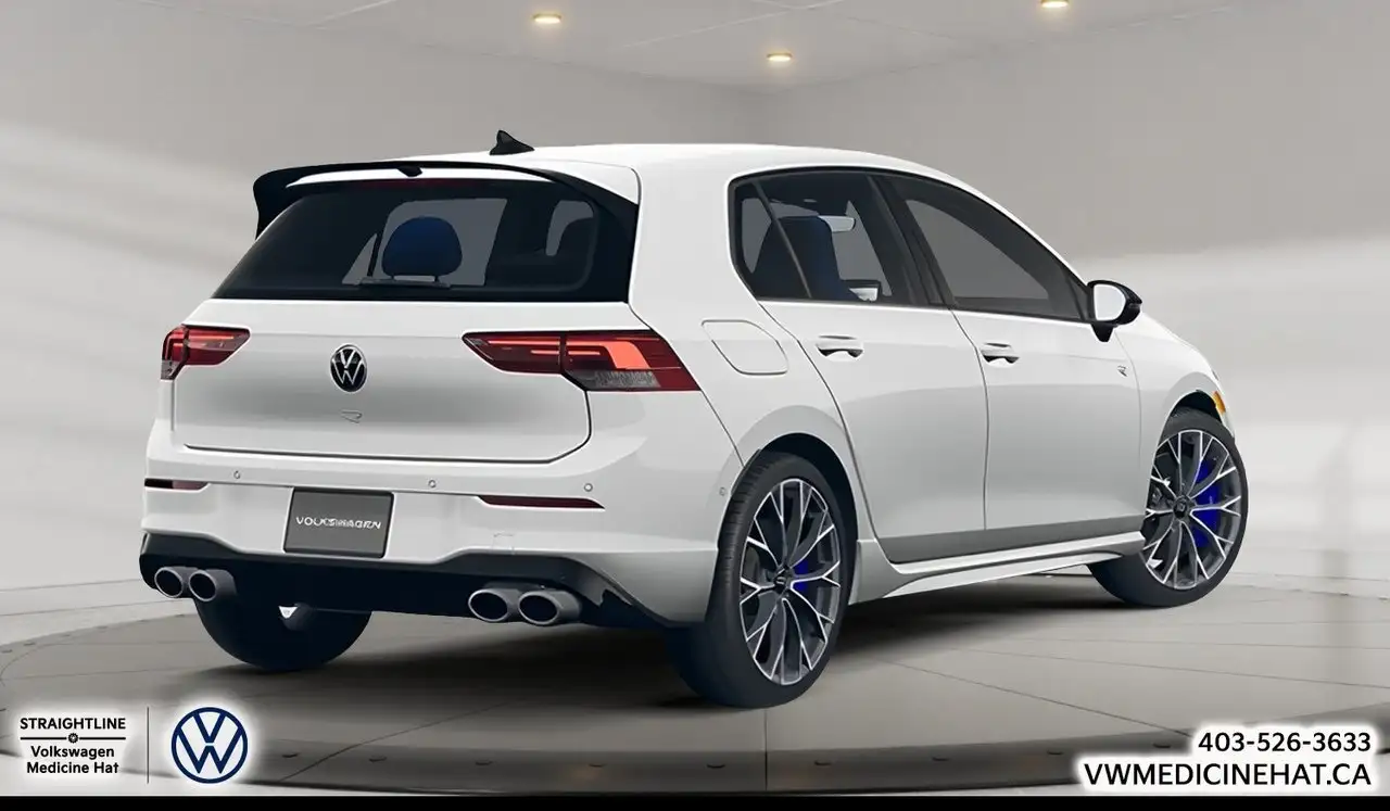 Volkswagen Golf R снимка Volkswagen Golf R