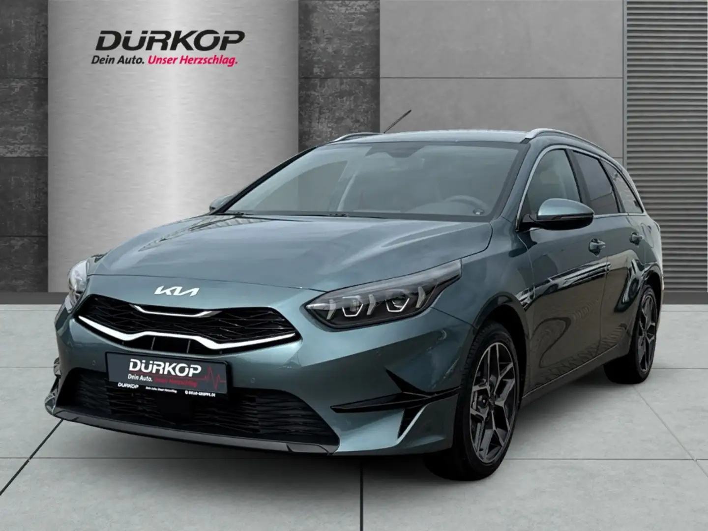 Kia Ceed SW / cee'd SW 1.5T 48V DCT ULTIMATE Edition STYLE-Paket Navi LED Grau - 1