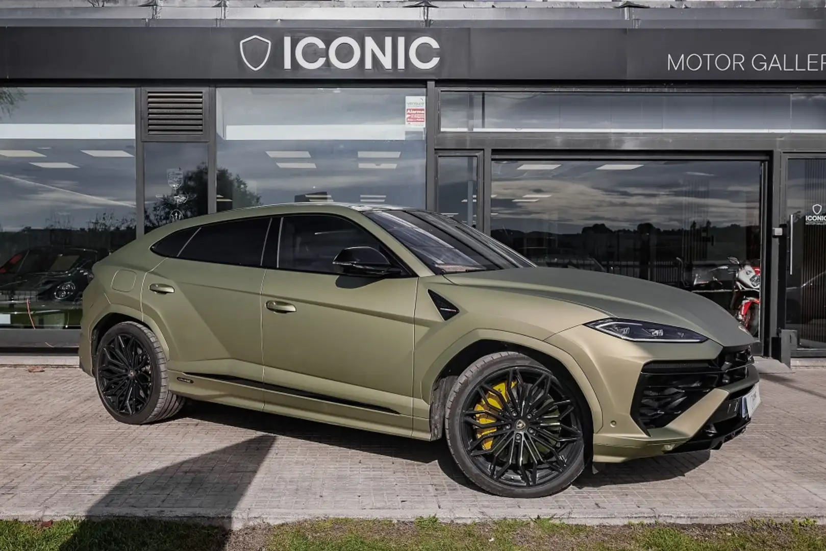 Lamborghini Urus SE Grün - 1