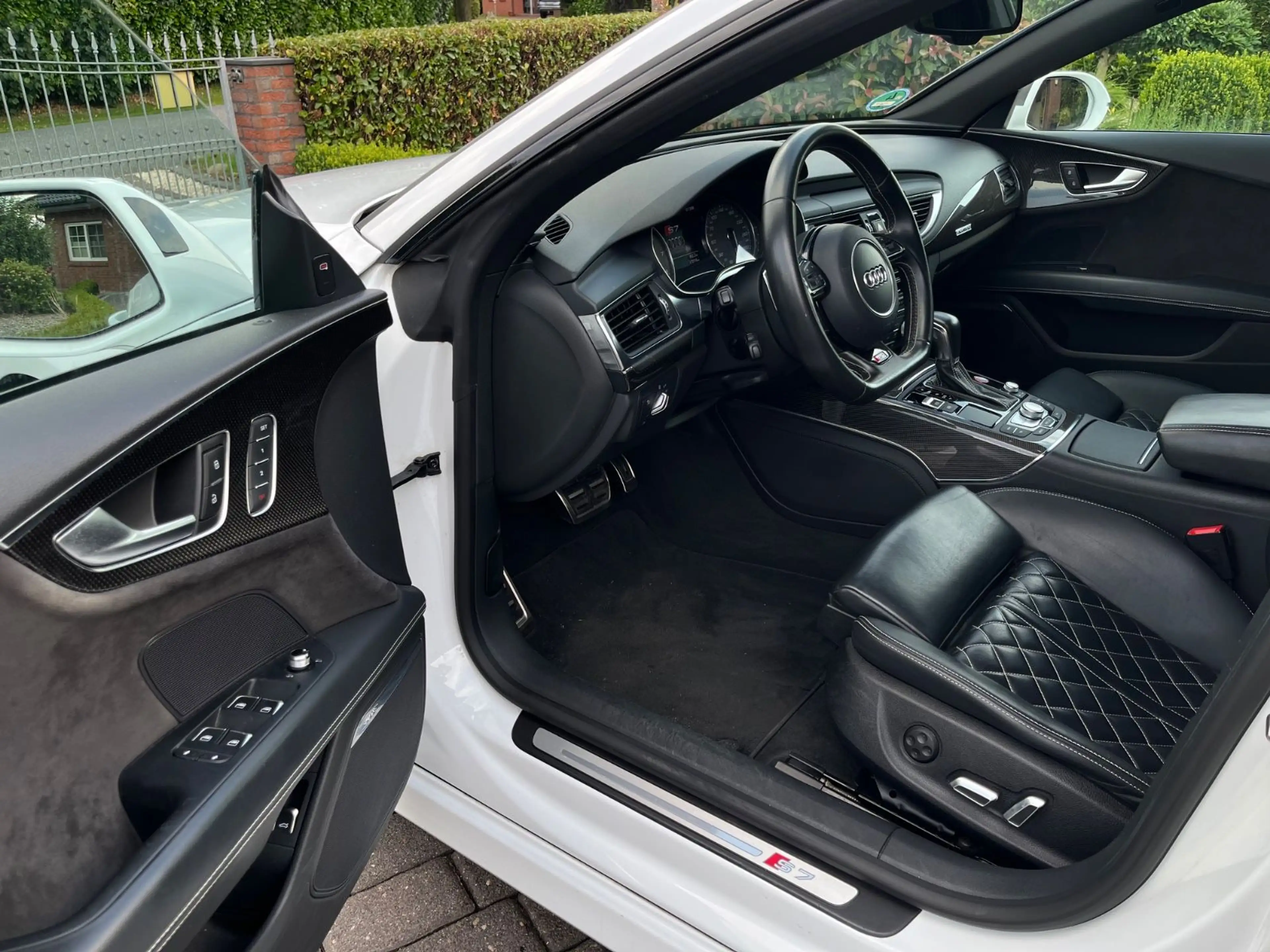 Audi S7 4.0 TFSI quat.(21"+Stand+Luft+LED+Raute+AHK) — photo 9