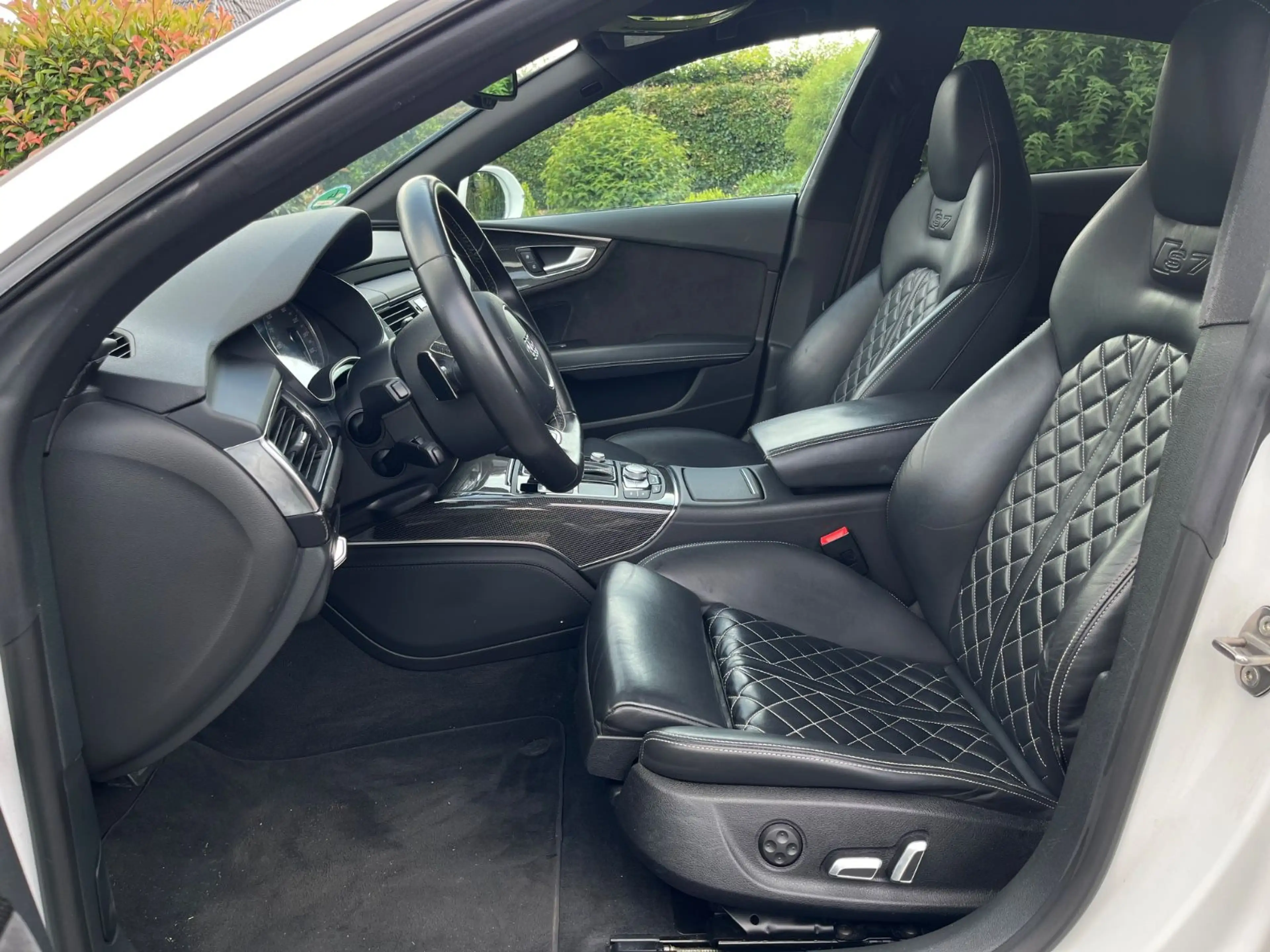 Audi S7 4.0 TFSI quat.(21"+Stand+Luft+LED+Raute+AHK) — photo 10