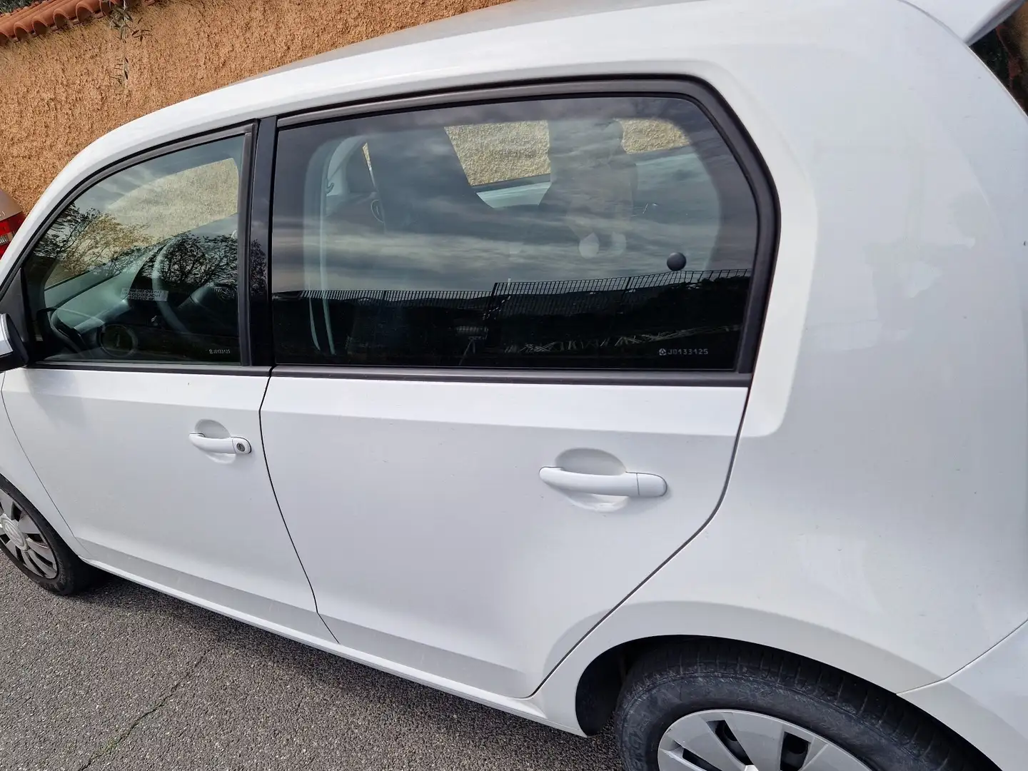 Volkswagen up! 5p 1.0 High 75cv - 2