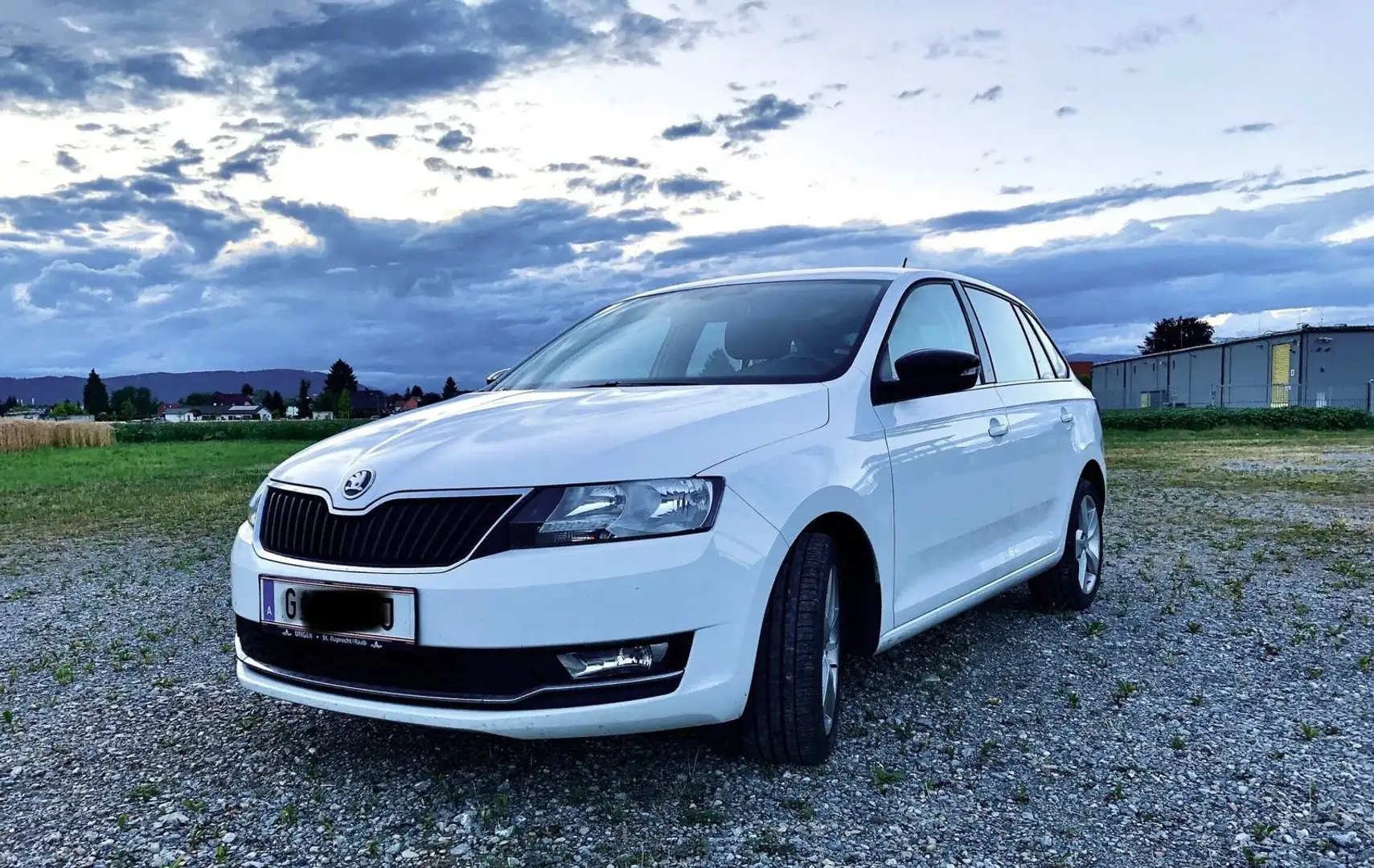 Skoda Rapid/Spaceback Style Weiß - 1