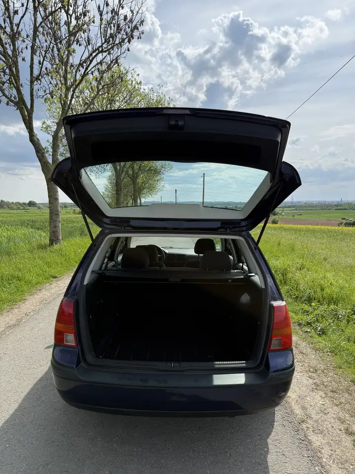 Volkswagen Golf 1.6 SR, foto 7
