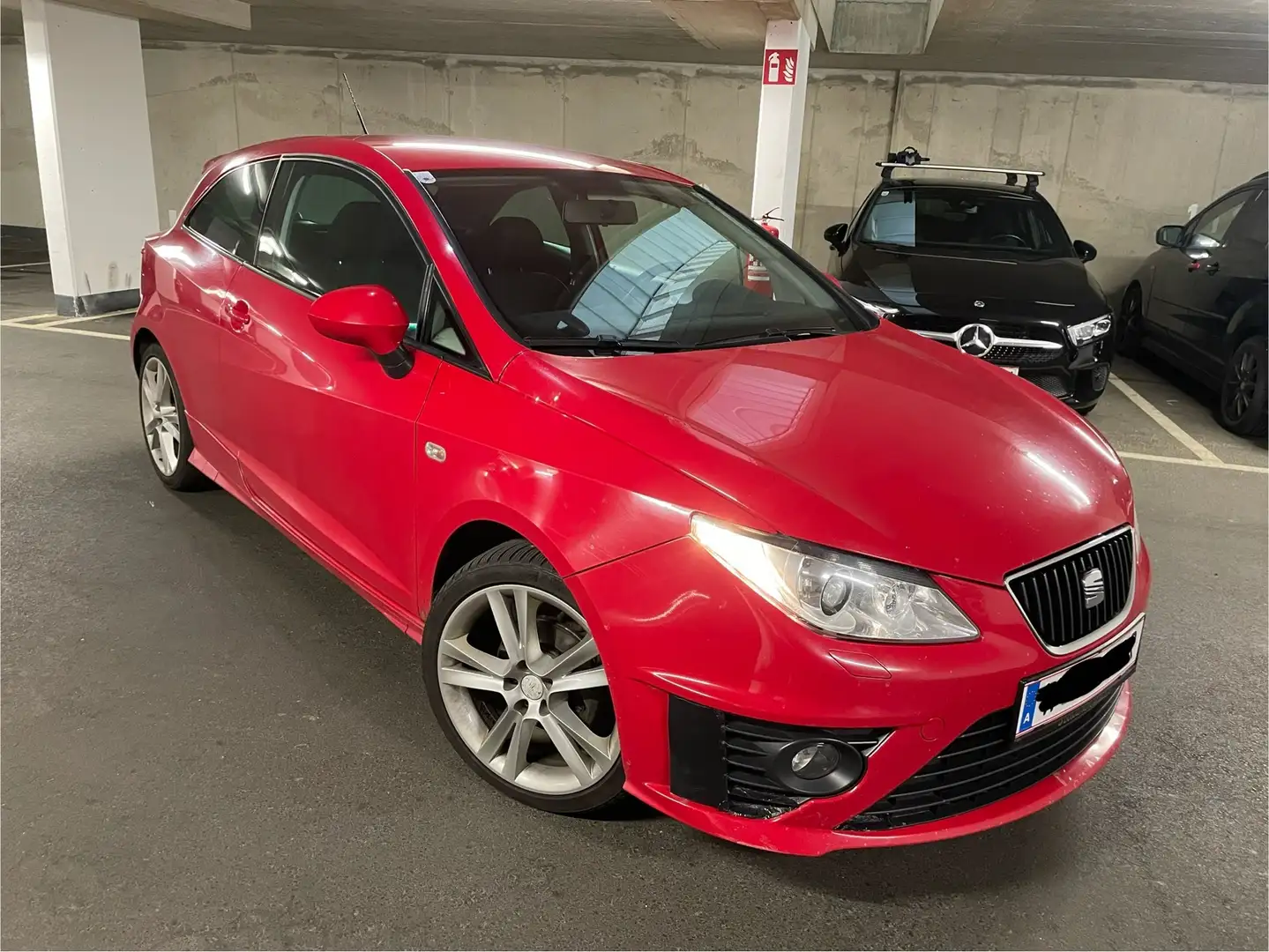 SEAT Ibiza SC 1.6 16V DSG Sport - 1