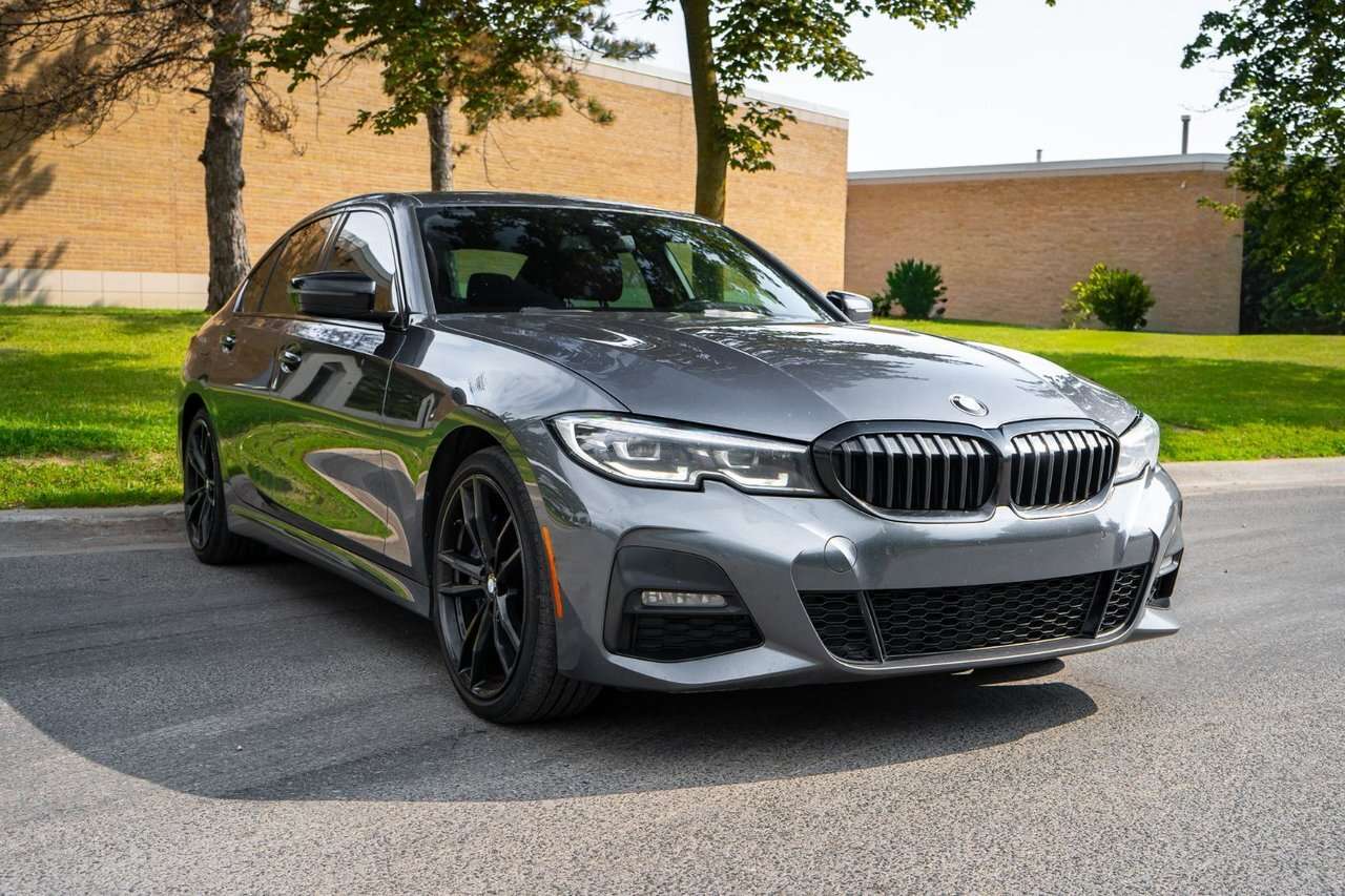 2022 BMW 3 Series 330i xDrive M Sport Package / — снимка 1