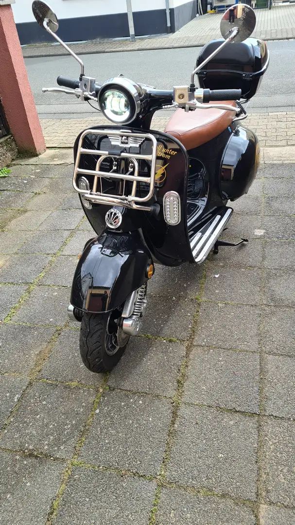Futura Classico LI Windschild Schwarz - 1