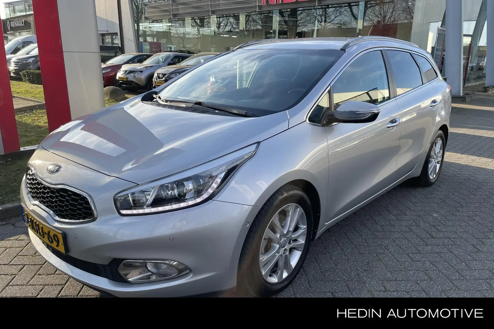 Kia Ceed SW / cee'd SW Sportswagon 1.6 GDI Super Pack Automaat Grijs - 1