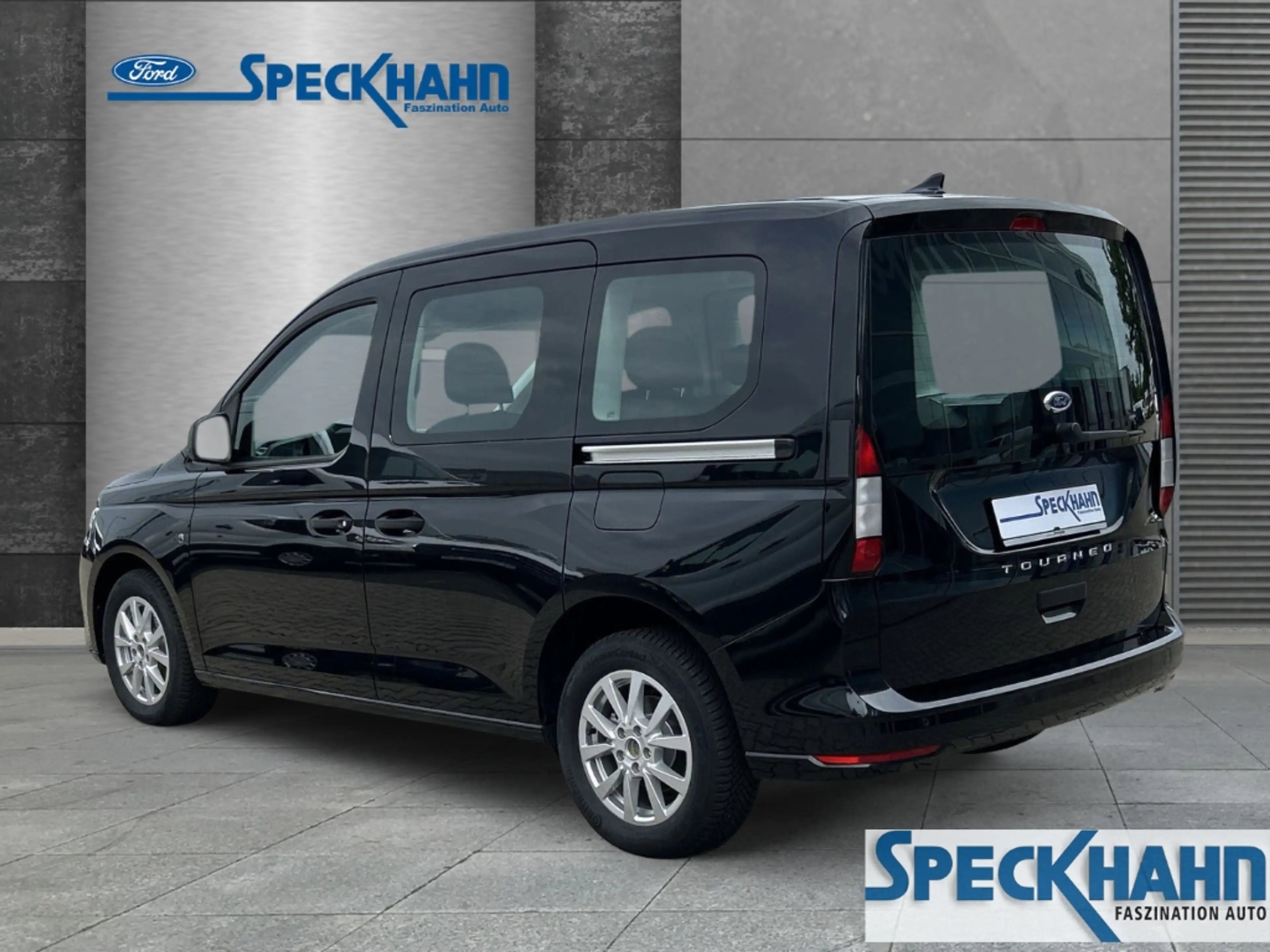 Ford Tourneo Connect Trend 2.0 EcoBlue eCall AHK PDCv+h ISOFIX Apple Ca — photo 2