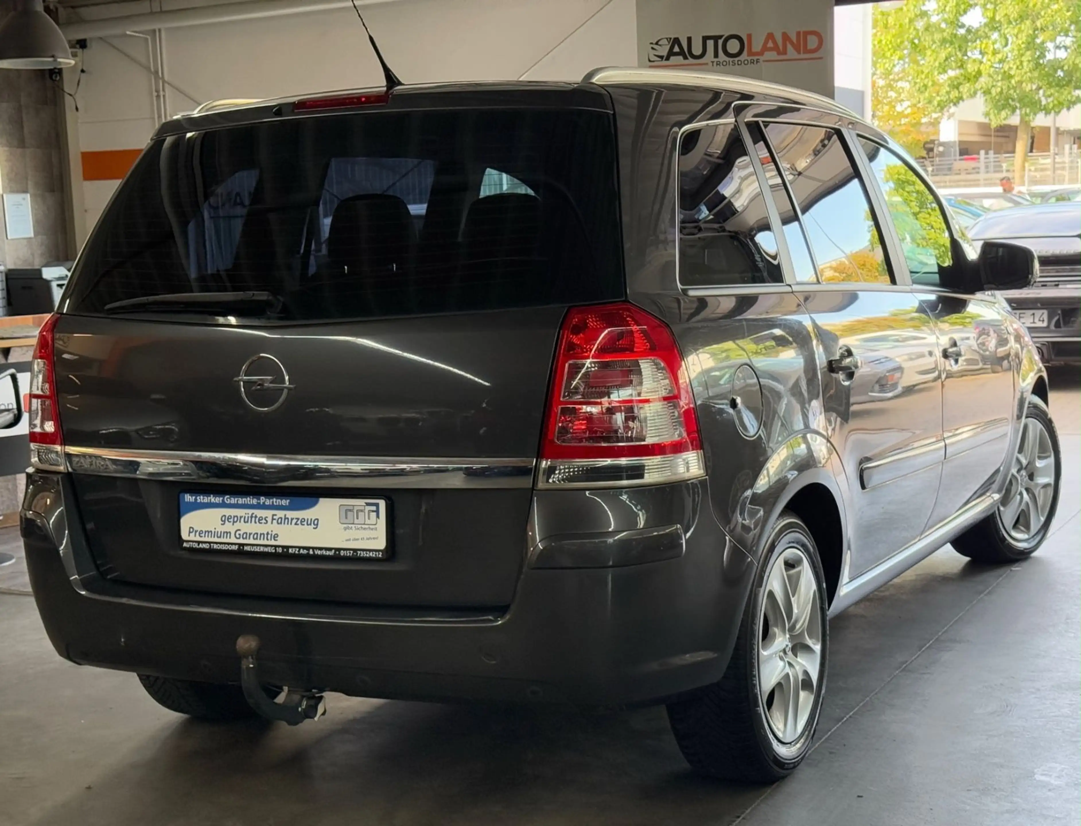 Opel Zafira B Family*KLIMA*SHZG*TEMPO*AHK* — photo 8