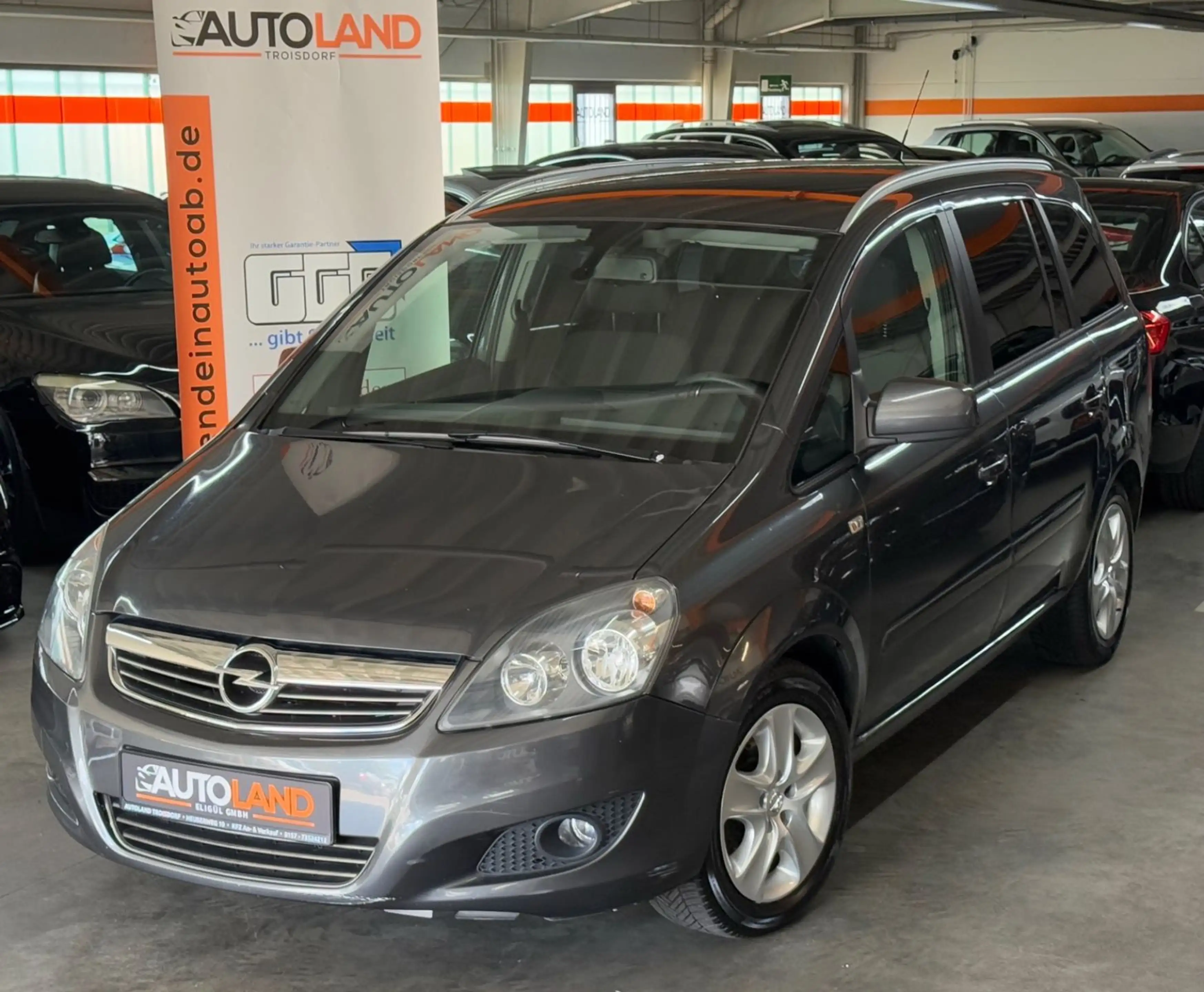 Opel Zafira B Family*KLIMA*SHZG*TEMPO*AHK* — photo 4