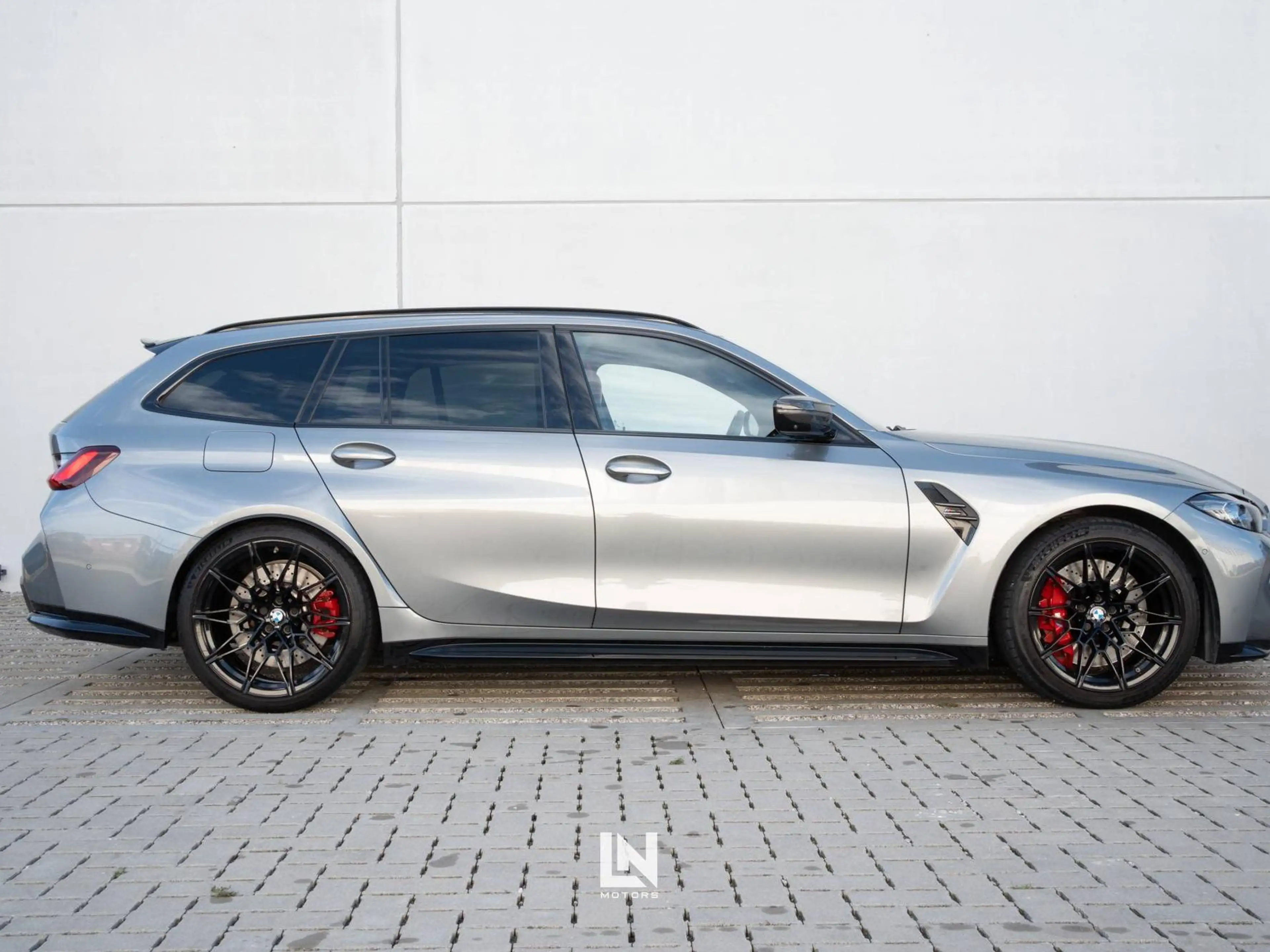 BMW M3 Competition Touring | LICHTEVRACHT 21% BTW | MILLTEK | Carbon | H. Kardon | Full — photo 4
