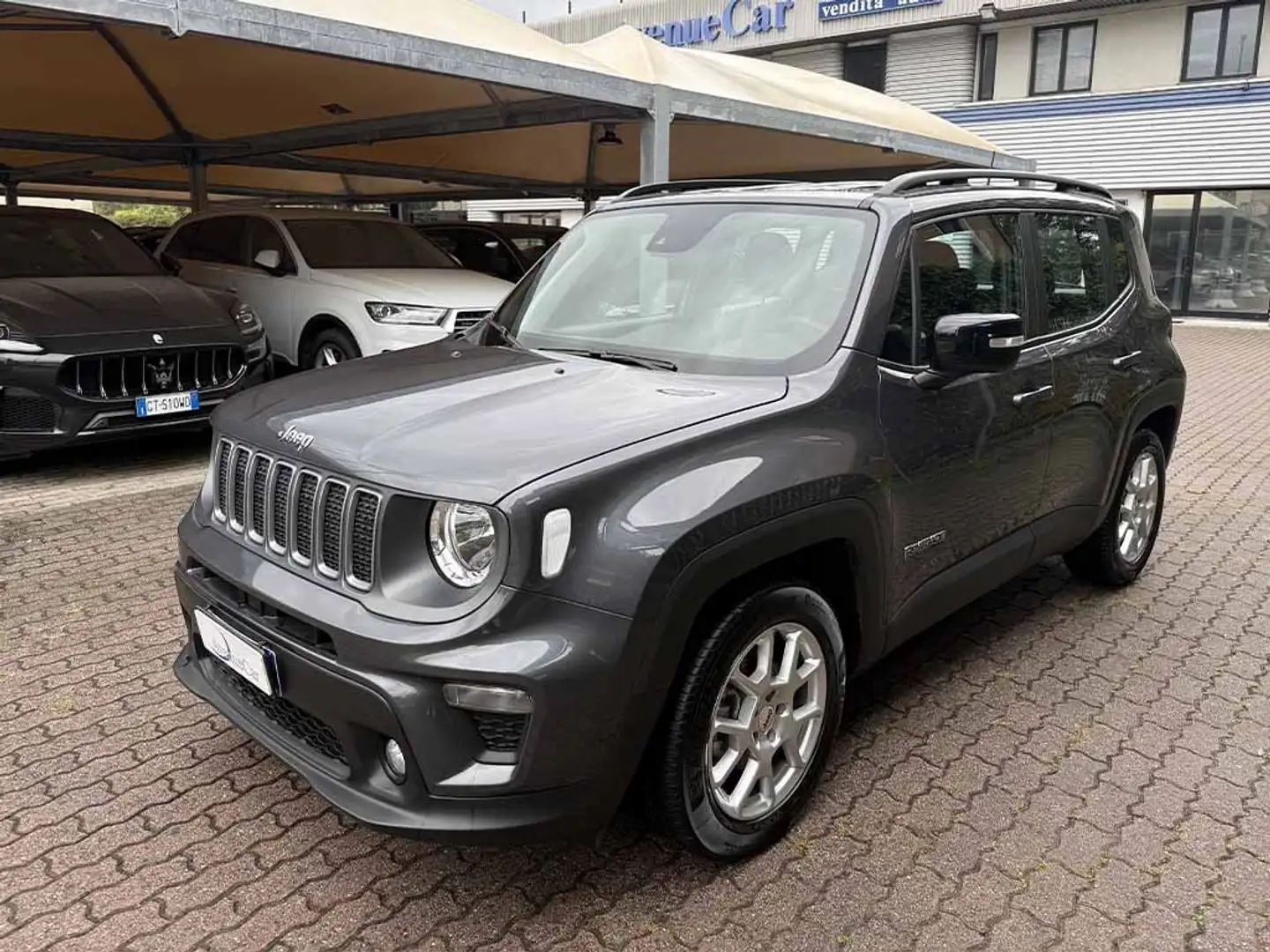 Jeep Renegade MHEV Limited NESSUN OBBLIGO FINANZIARIO IVA ESP. Grau - 1