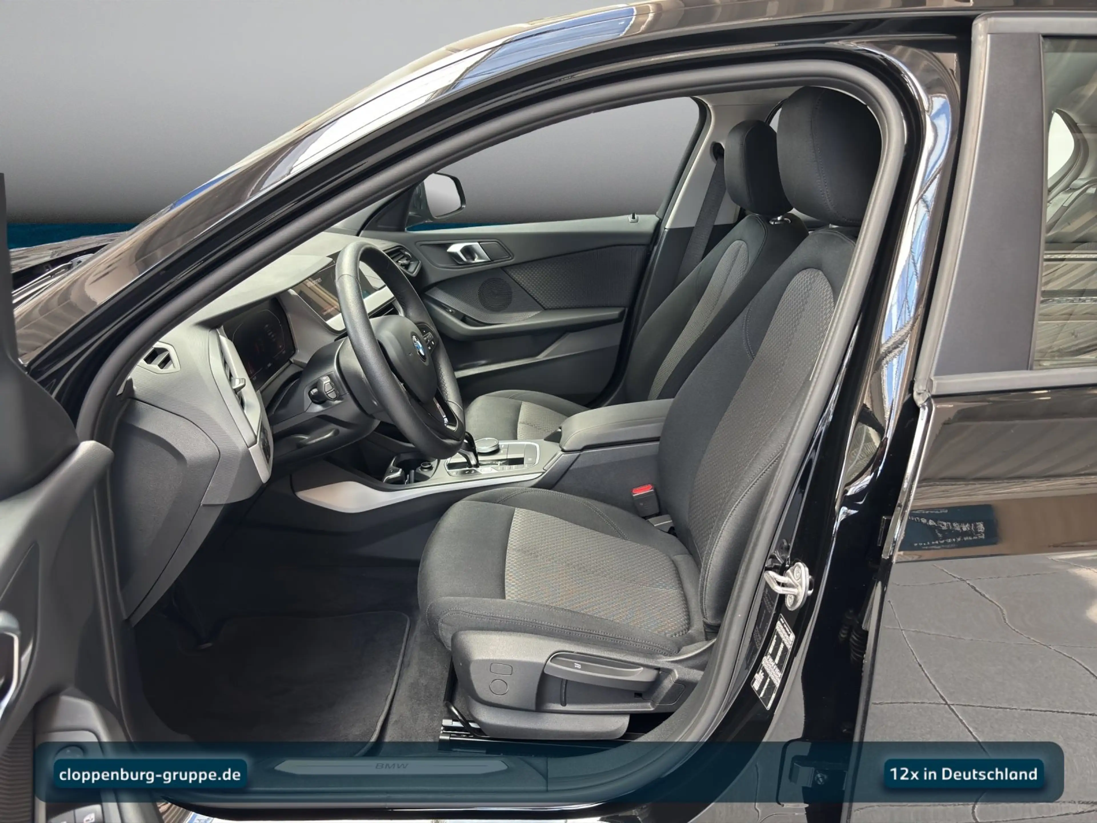 BMW 118 i Navi+SHZ+HiFi+Spurass.+LED+Ambi+BT+S/S-AT — photo 12