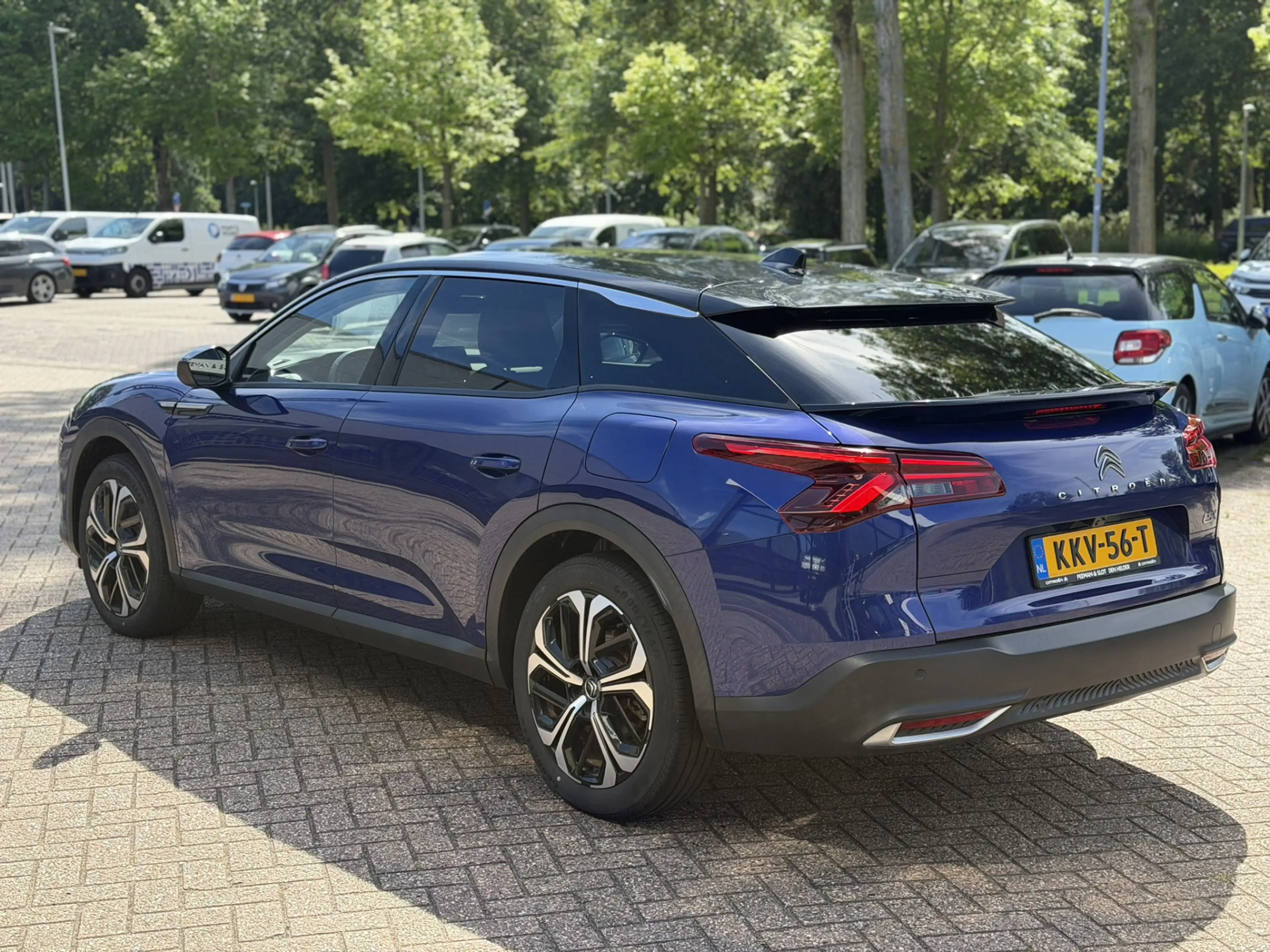 Citroen C5 X 1.6 Plug-in Hybrid 225 Shine — photo 6