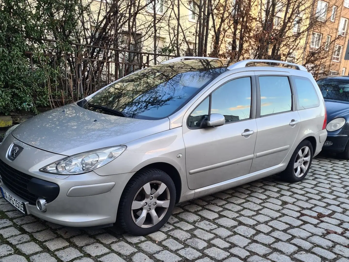 Peugeot 307 SW mit Panoramadach Beżowy - 1