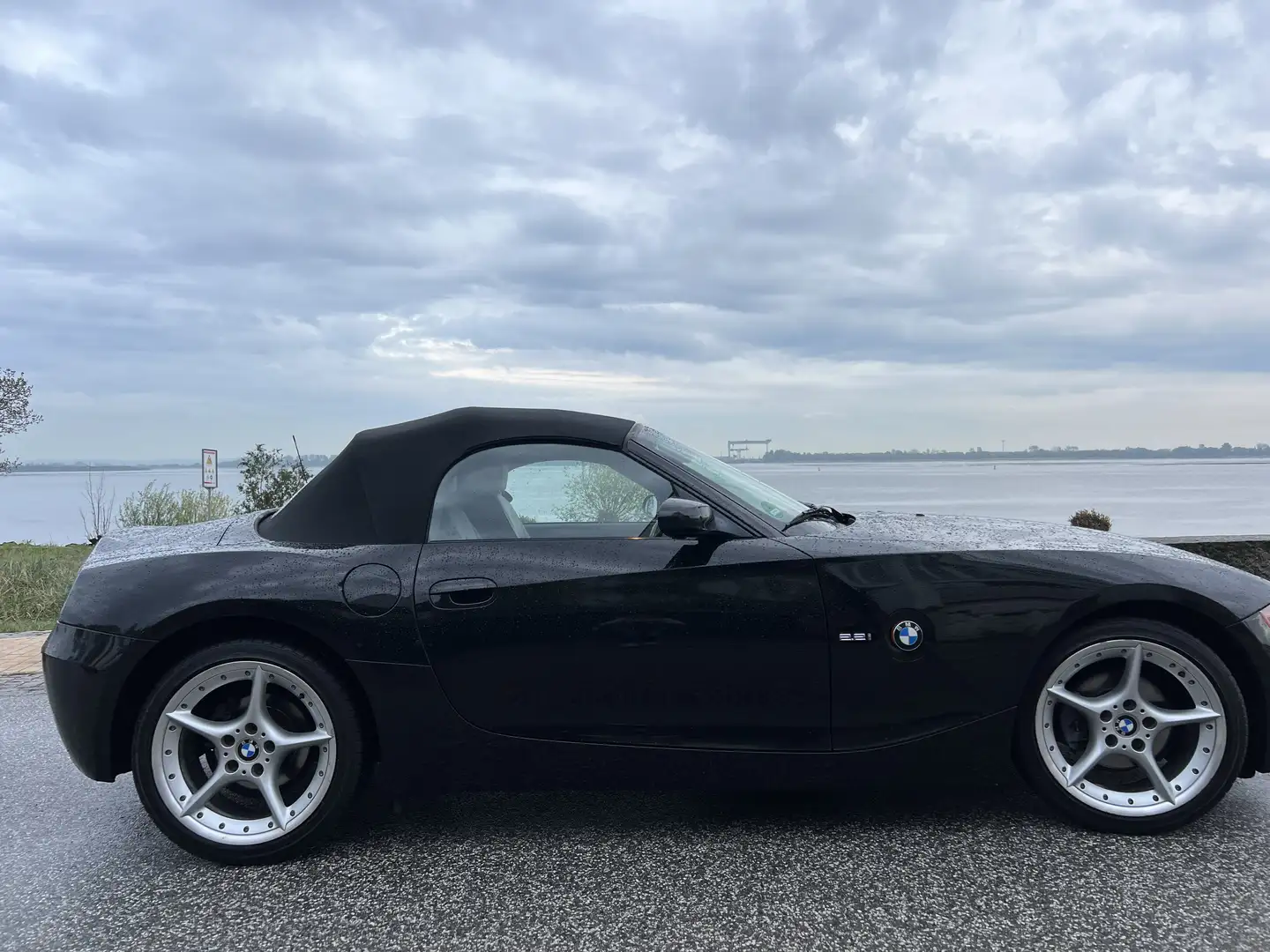 BMW Z4 roadster 2.2i Black - 2