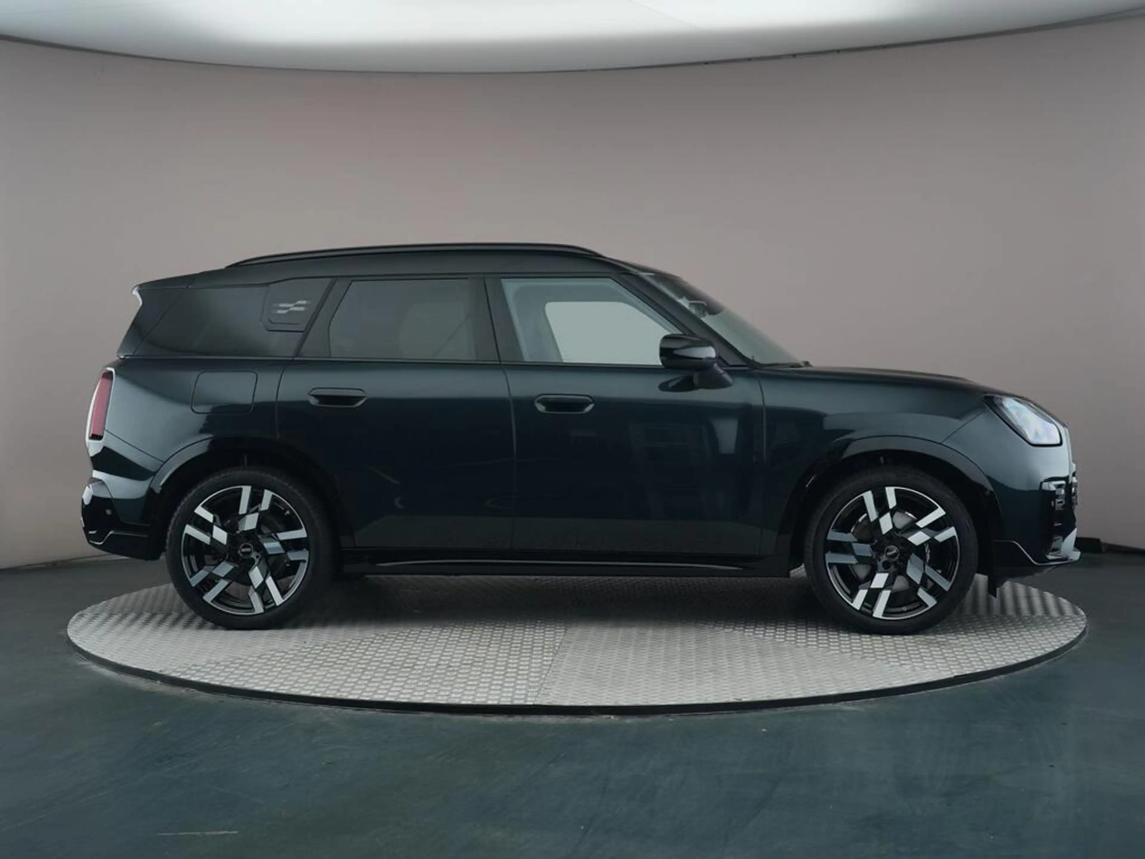 MINI John Cooper Works Countryman 1.5 C M — photo 7