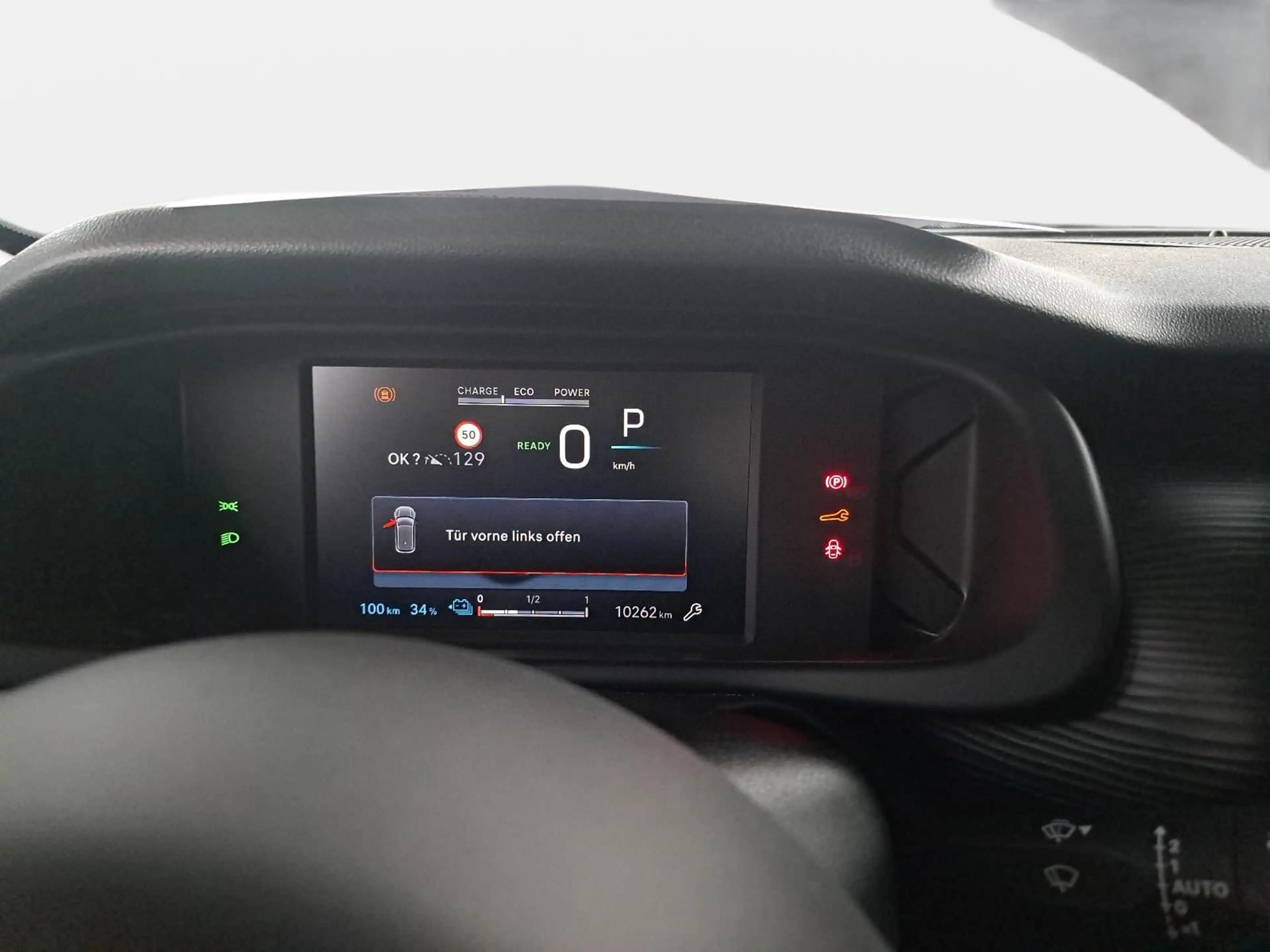 Jeep Avenger AVENGER AUTO. 51KWH LONGITUDE LED KLIMAAUTO — photo 14