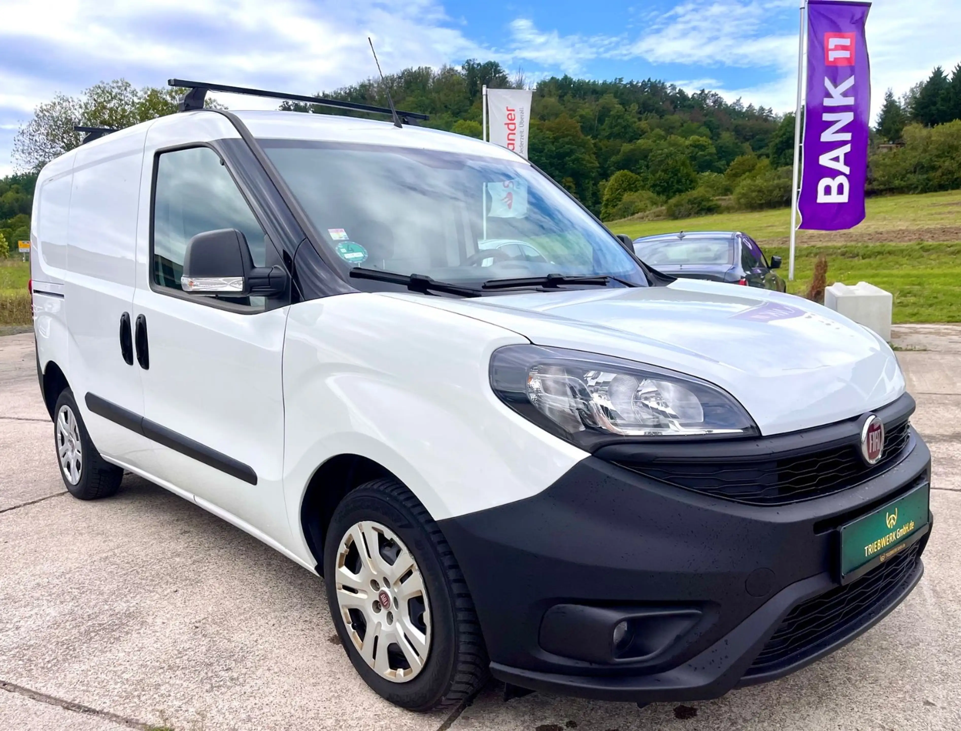 Fiat Doblo SX Kasten Navi Klima AHK DAB Tüv neu — photo 3